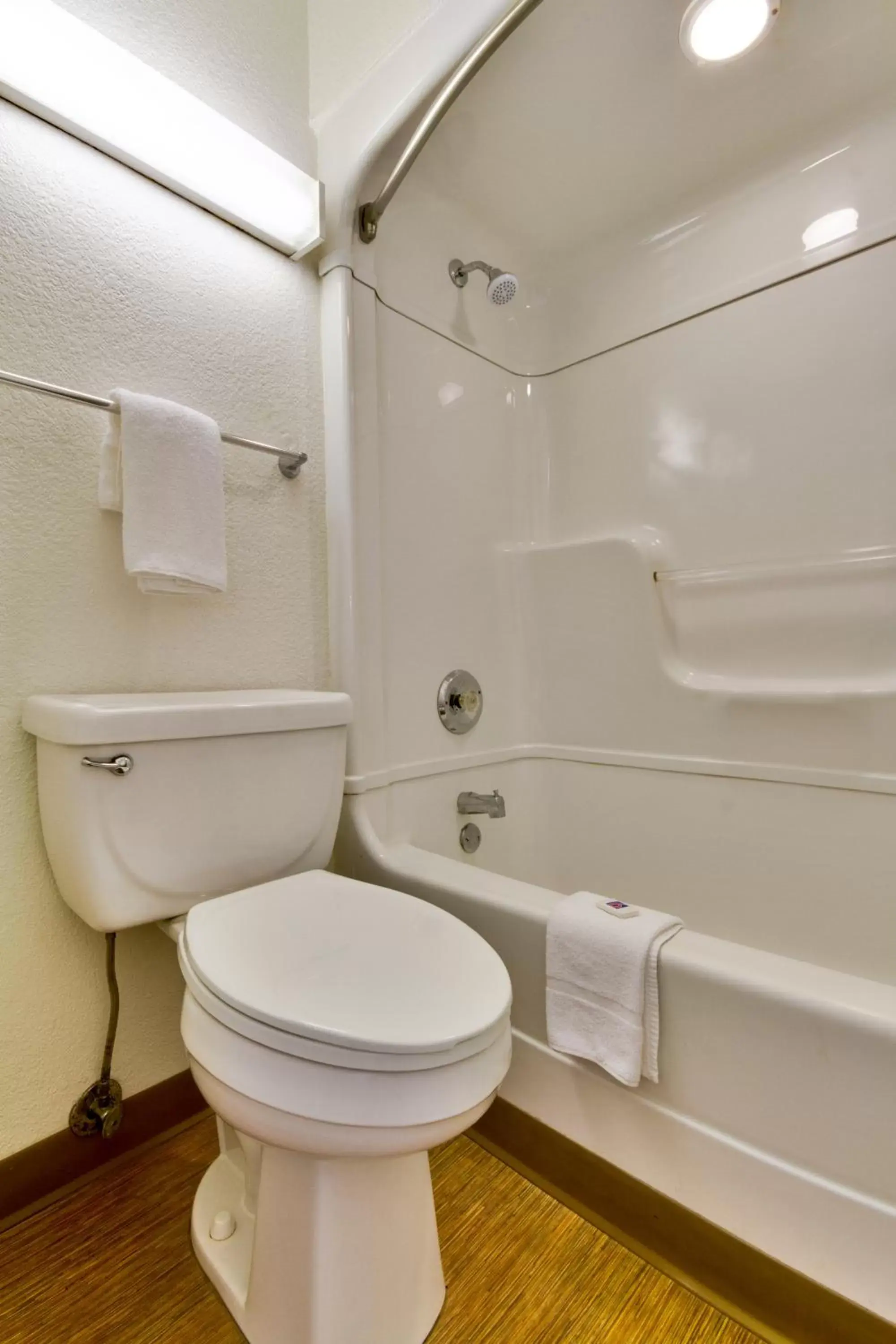 Bathroom in Motel 6-Irving, TX - Dallas