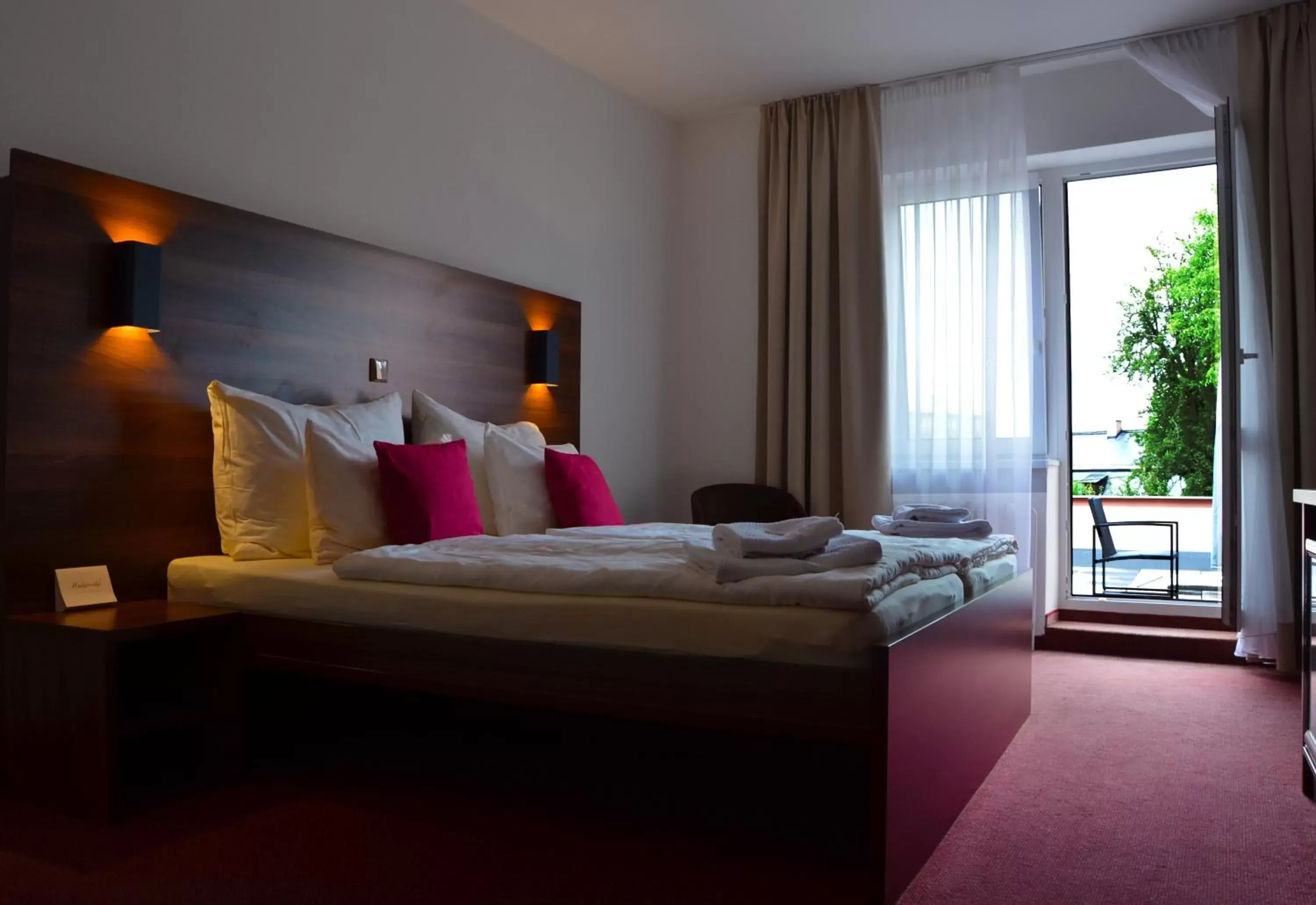 Triple Room with Terrace - single occupancy in Bohemia Inn Hotel Triple Room with Terrace - single occupancy in Bohemia Inn Hotel