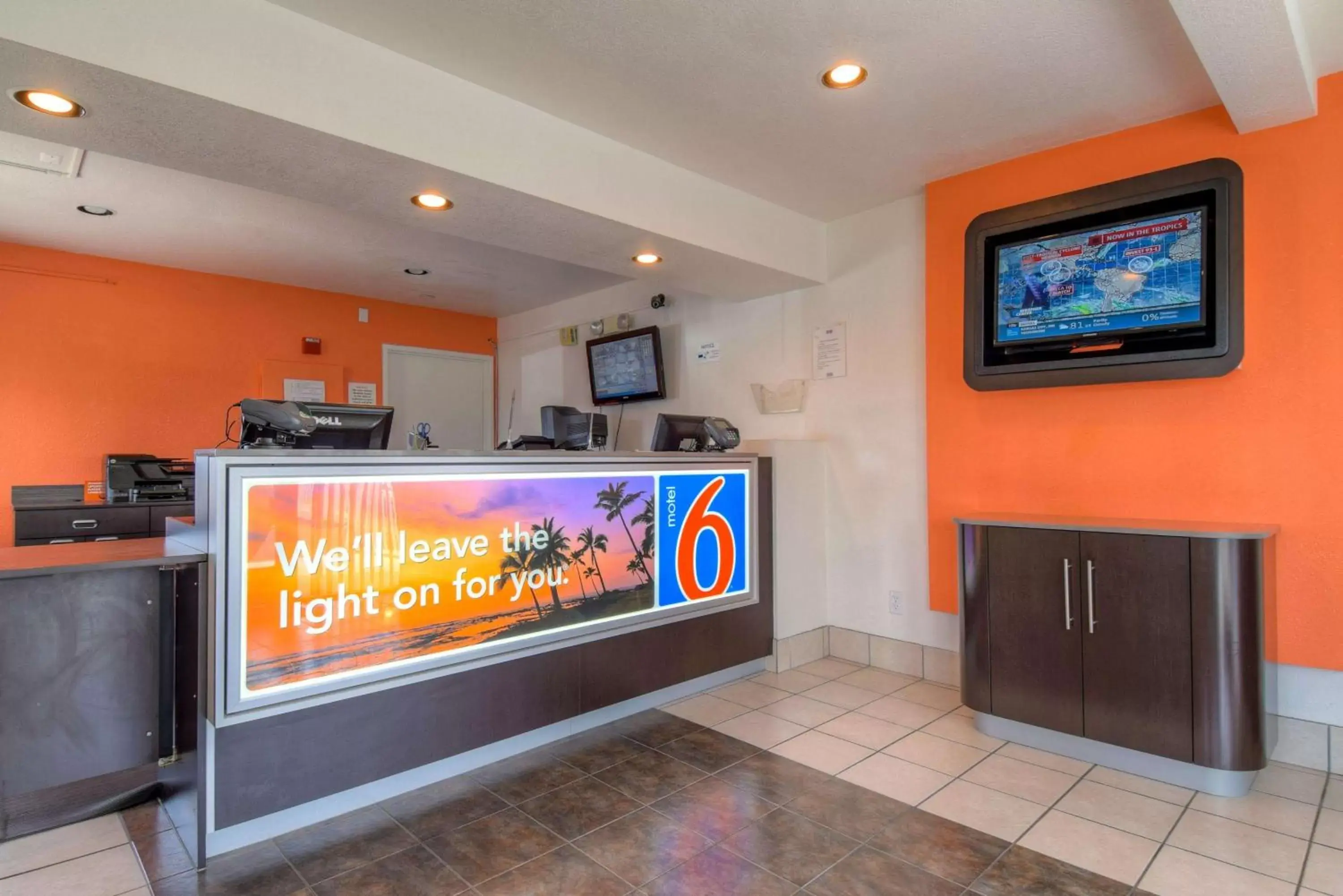 TV and multimedia, TV/Entertainment Center in Motel 6-Chula Vista, CA - San Diego