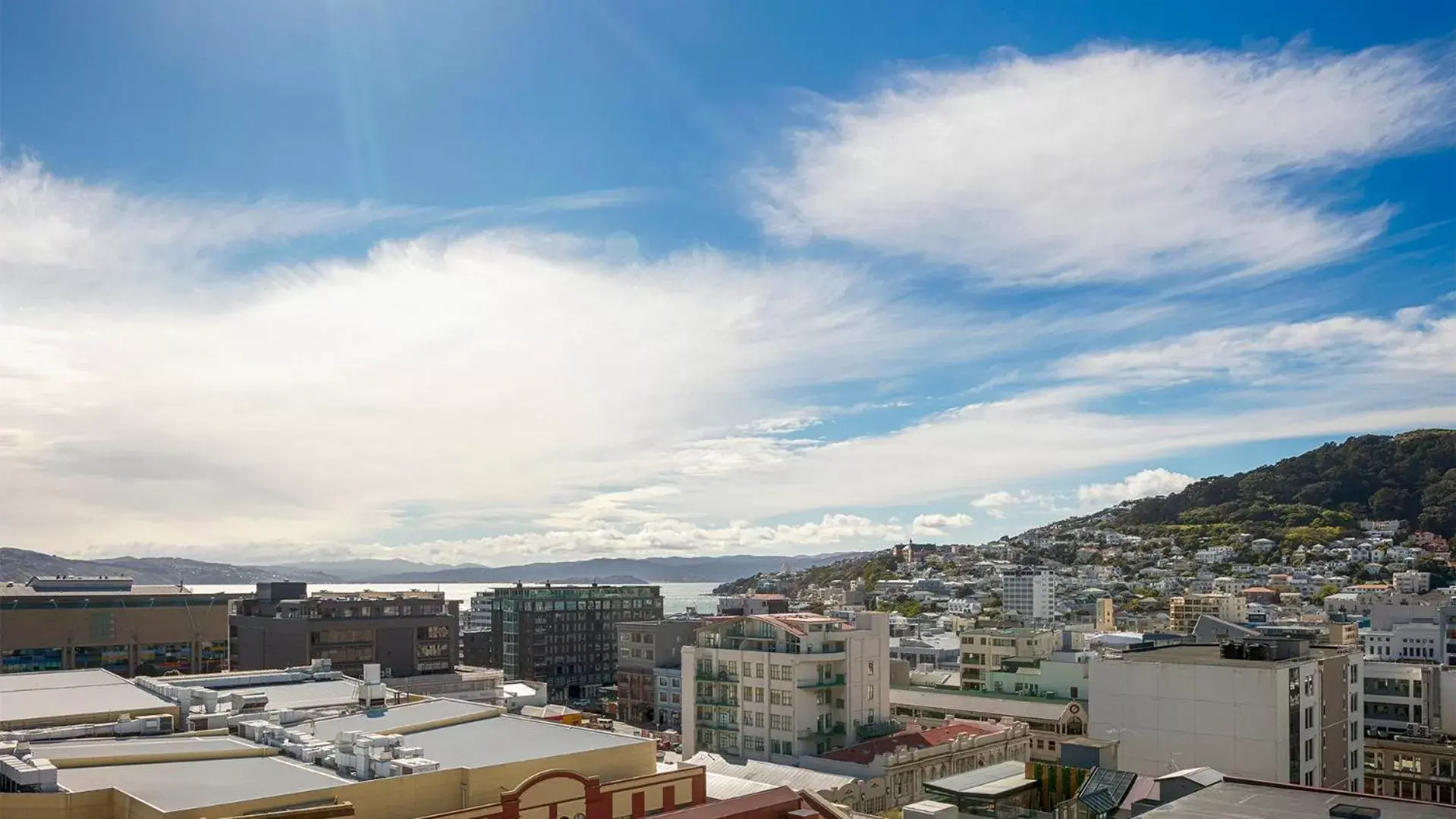 City view in Oaks Wellington Hotel City view in Oaks Wellington Hotel