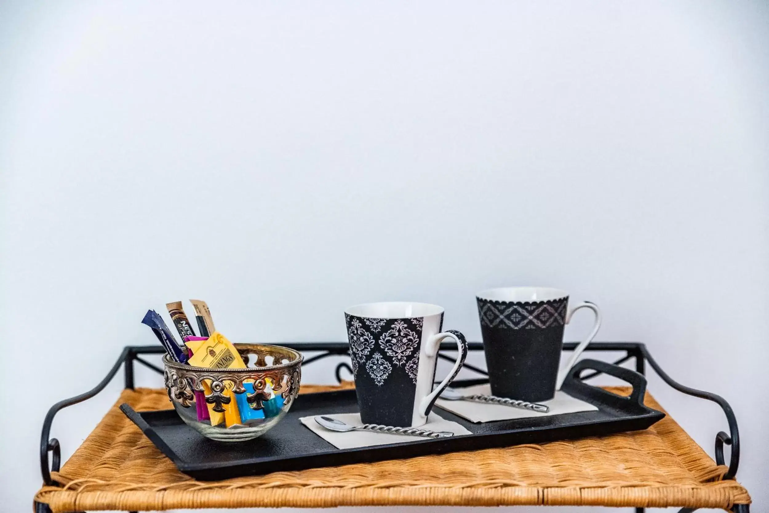 Coffee/tea facilities in Maison d'hôtes Payan Champier