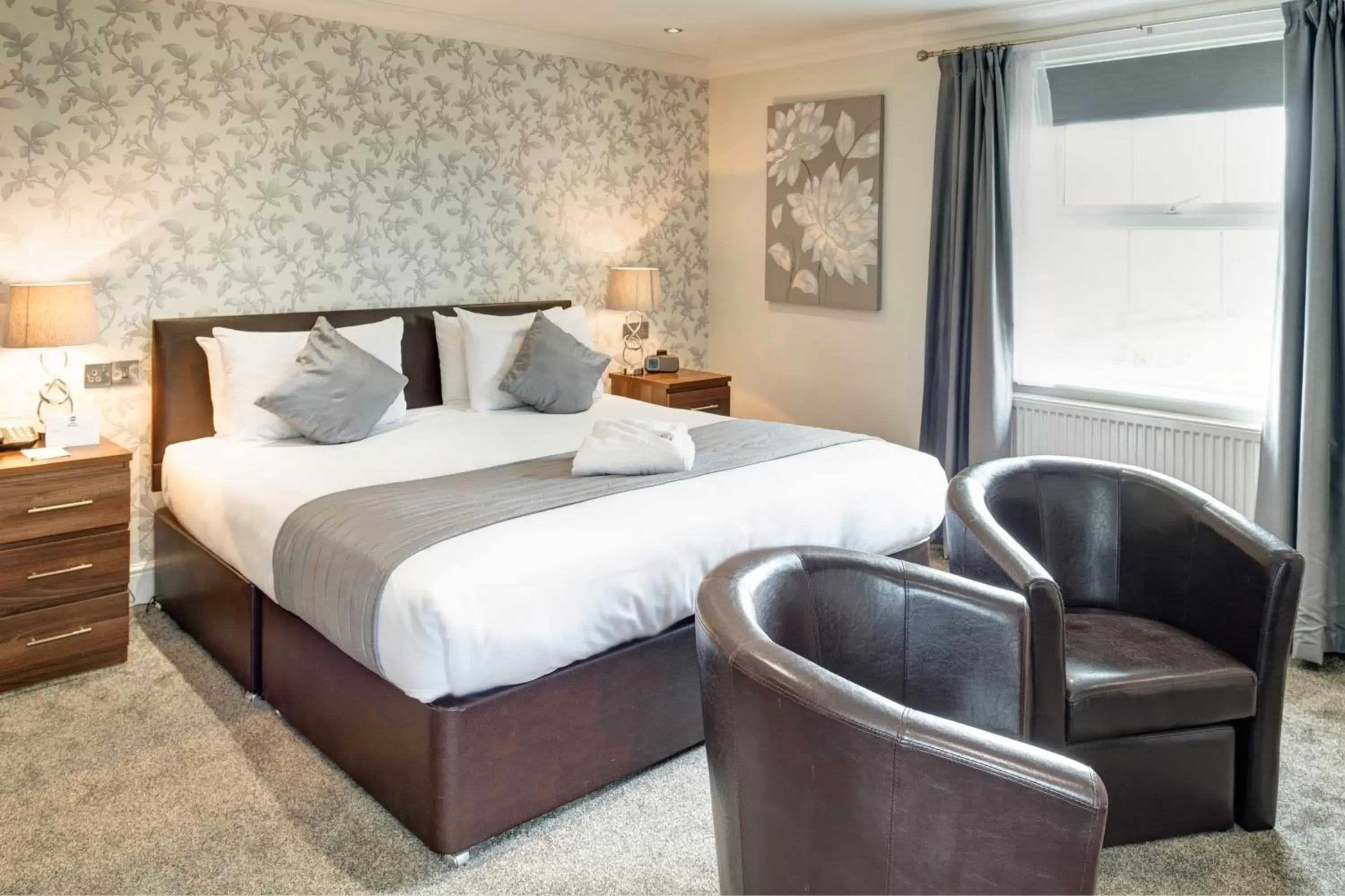 Bedroom, Bed in Best Western Lord Haldon Hotel
