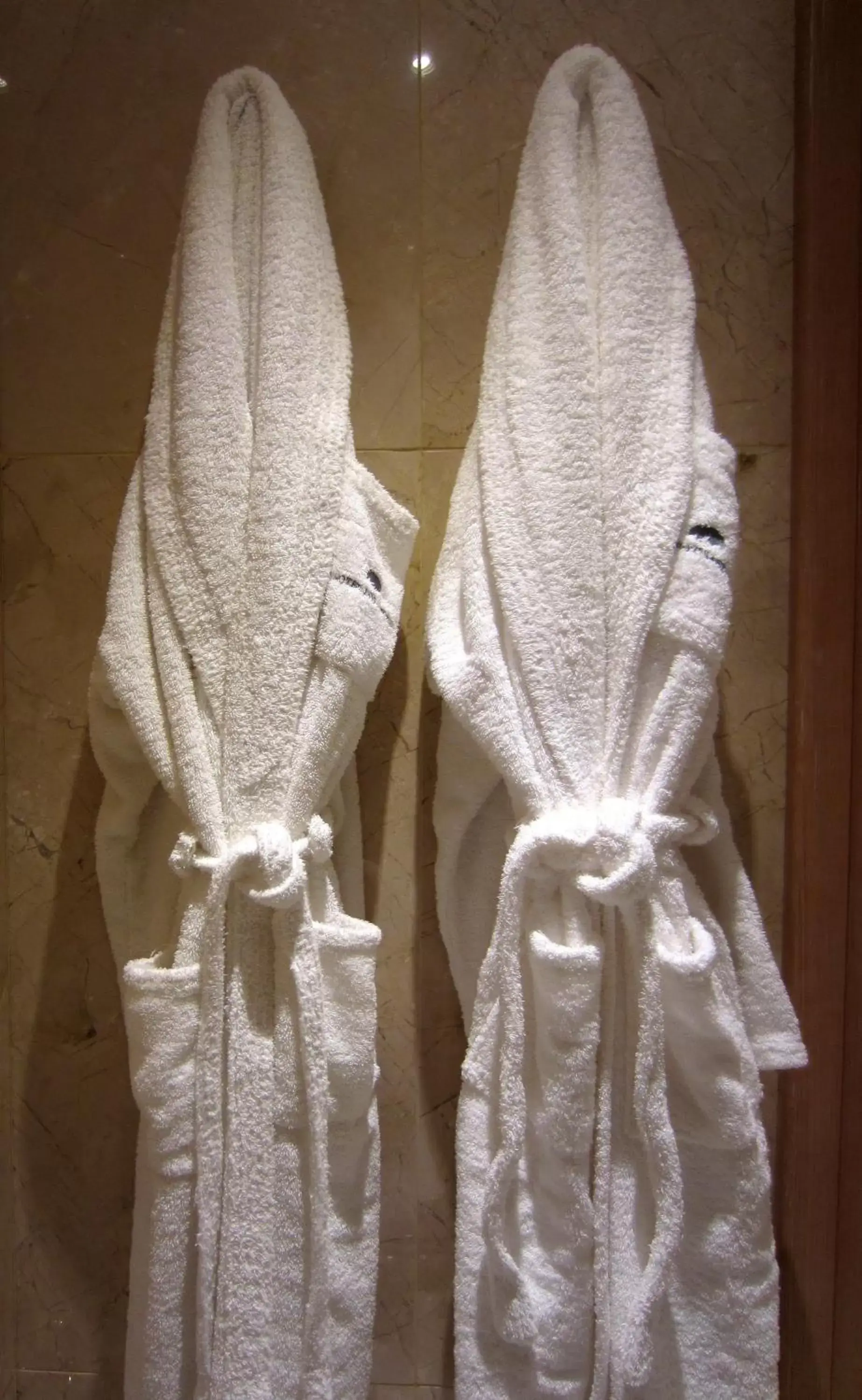 Bathroom, Bed in Gran Hotel Los Abetos