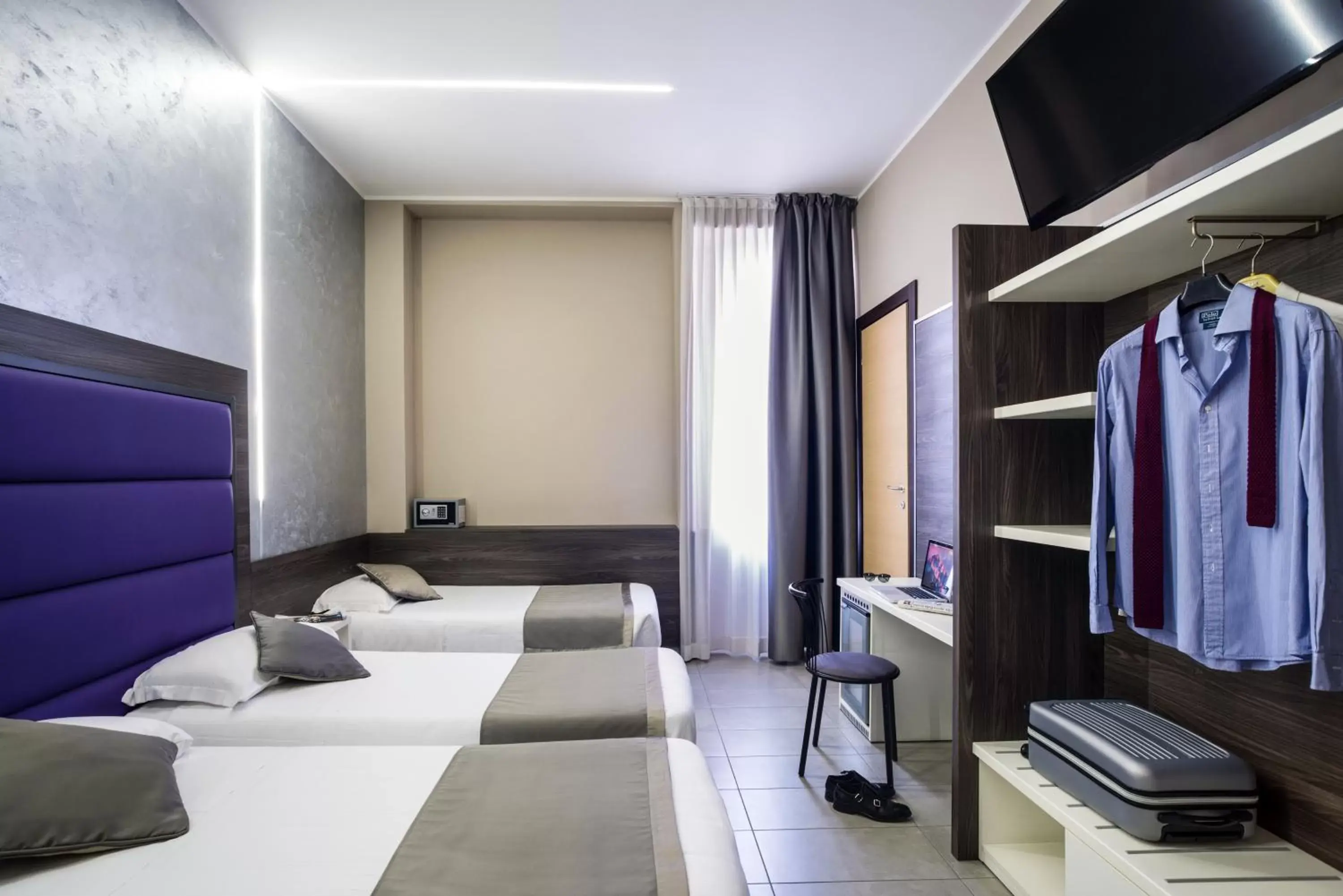 Photo of the whole room, Bed in Ibis Styles Milano Centro