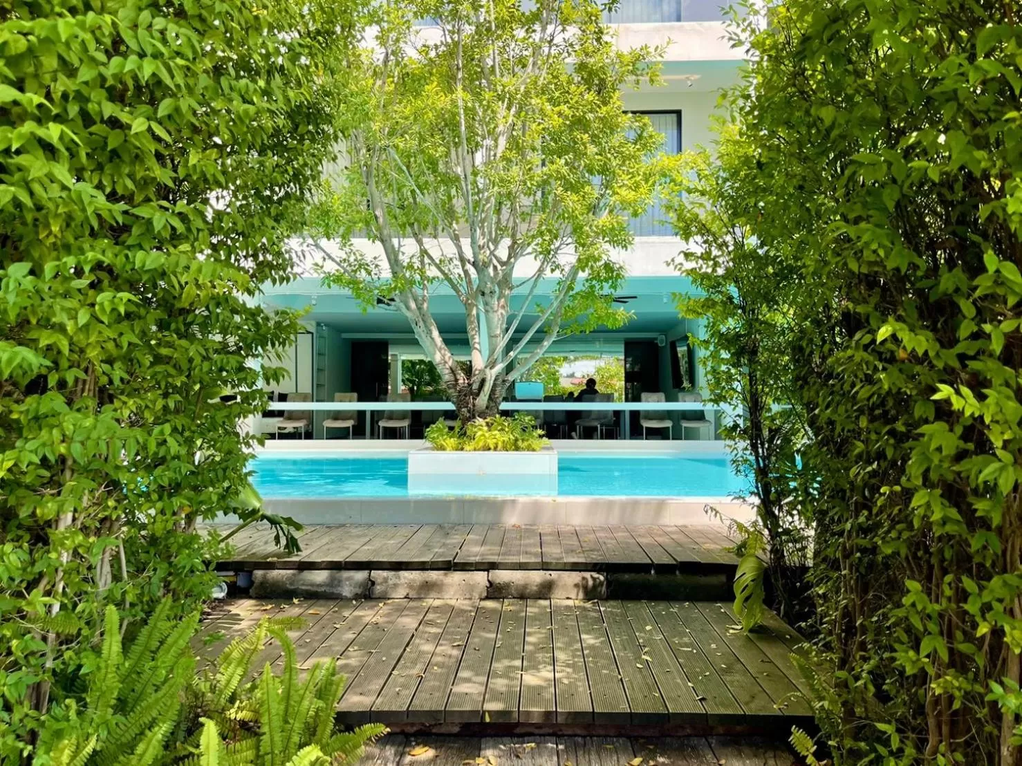 Swimming pool in POR Daowadung NO PARKING