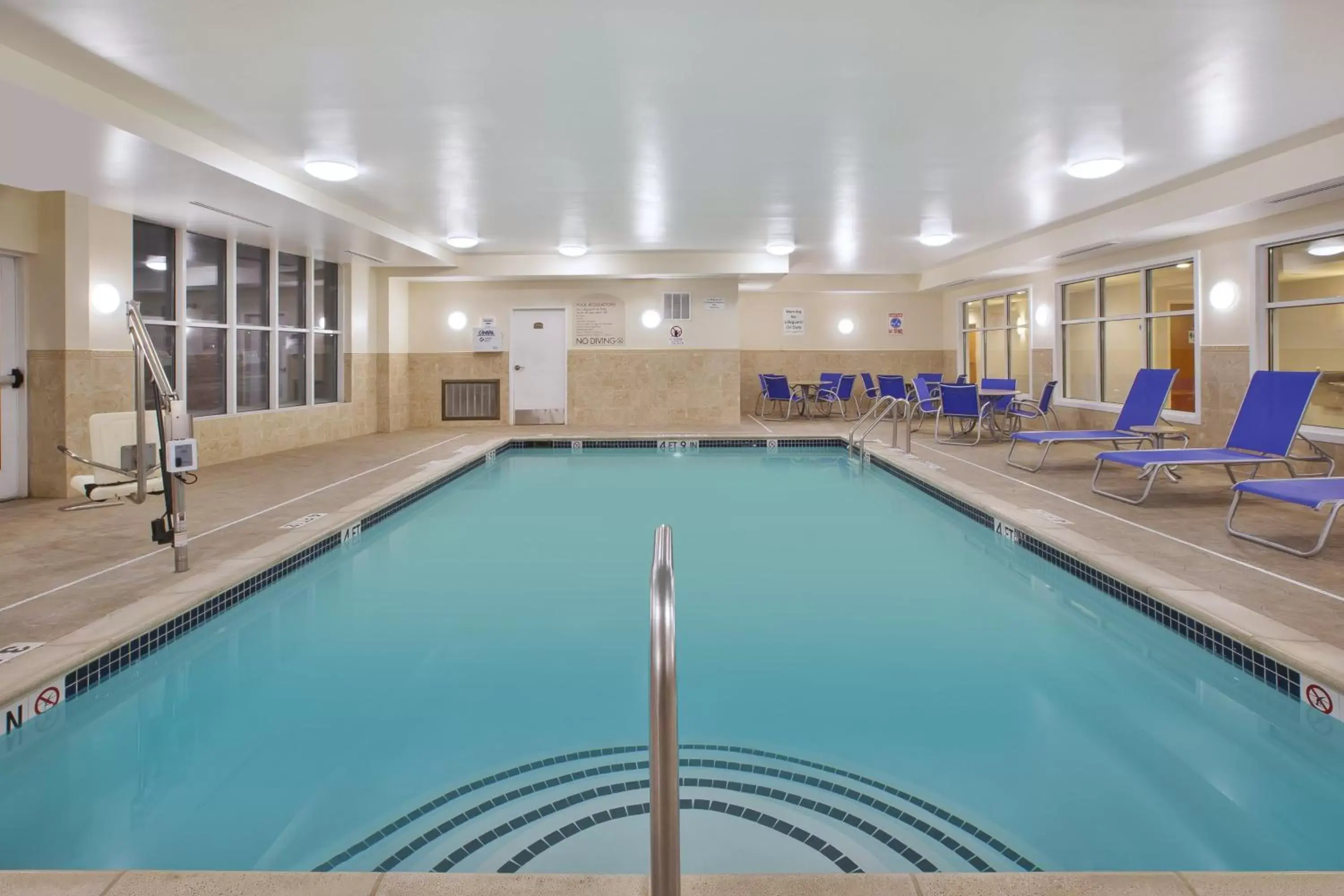 Swimming Pool in Holiday Inn Express Hotel & Suites Auburn Hills, an IHG Hotel