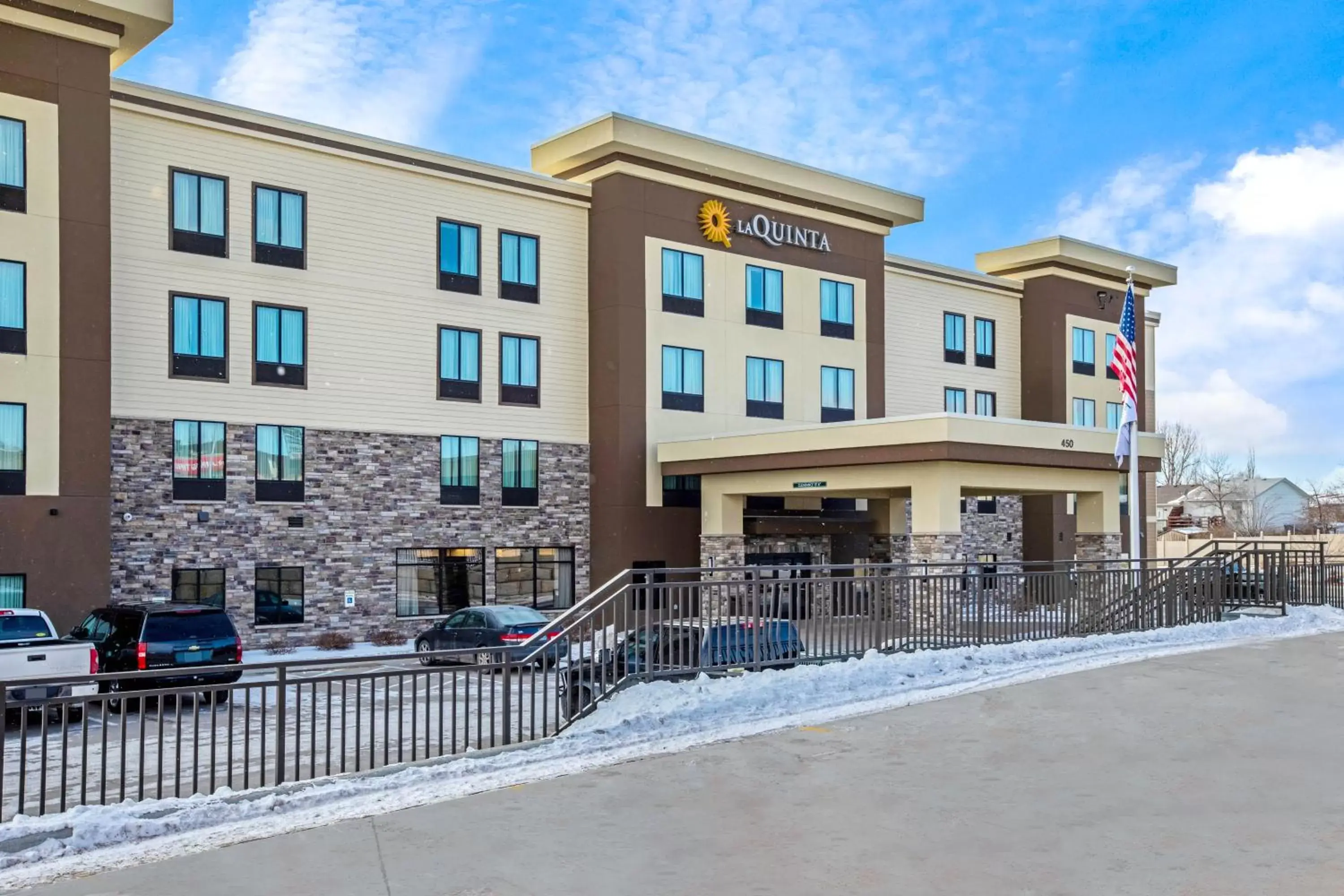 Facade/entrance, Property Building in La Quinta by Wyndham Gillette