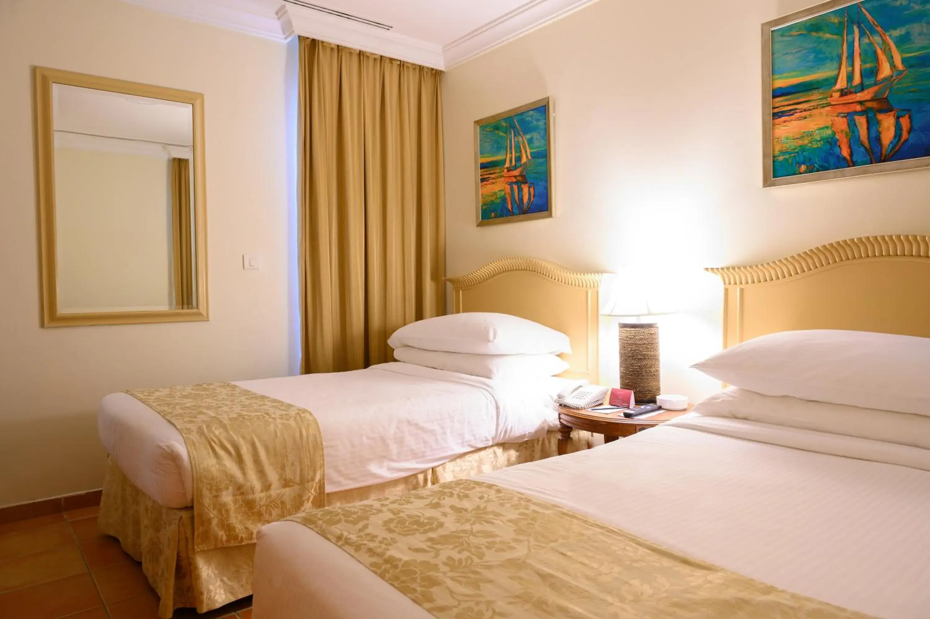 Bedroom, Bed in Movenpick Resort Al Nawras Jeddah - Family Resort