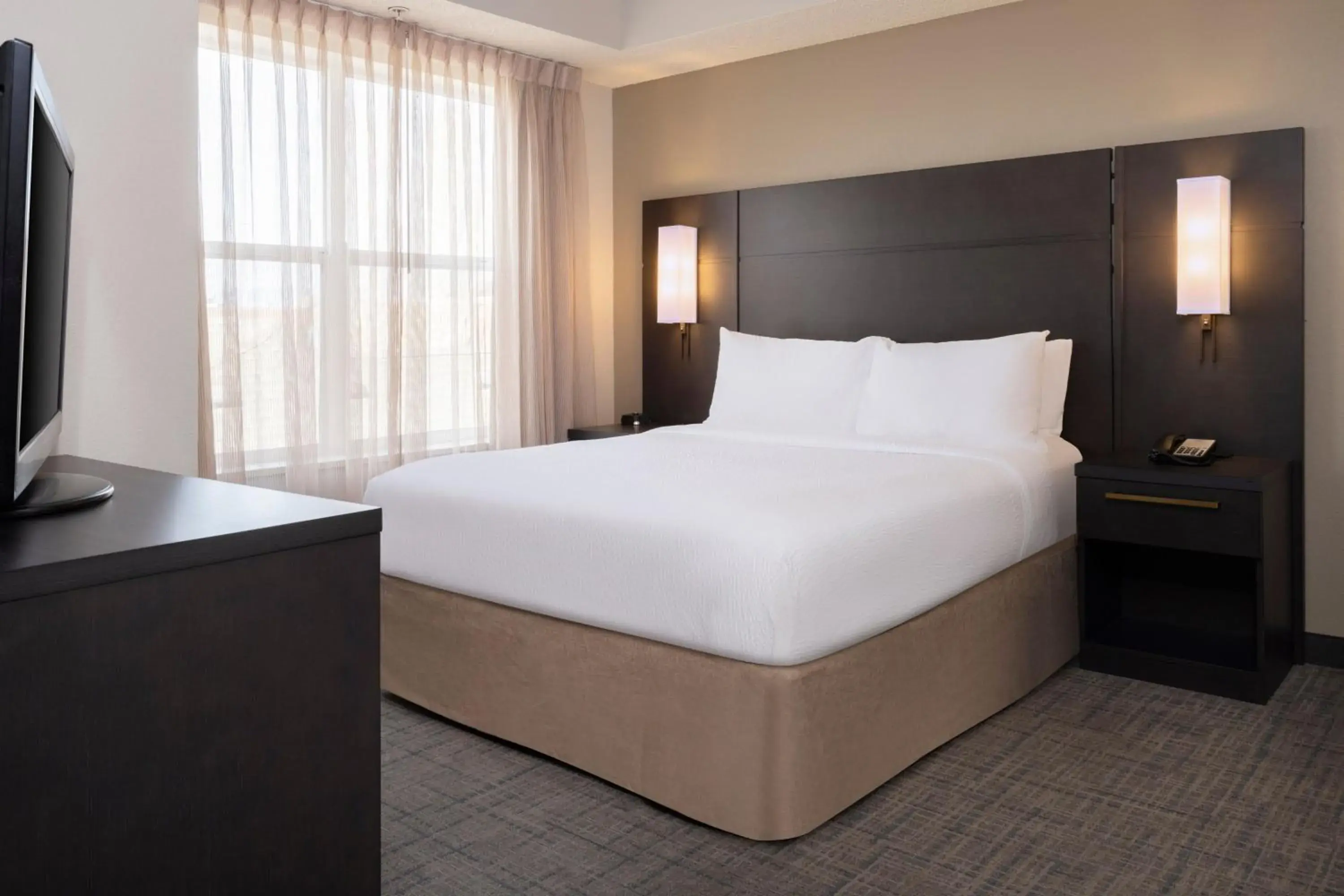 Bedroom, Bed in Residence Inn Salt Lake City Airport