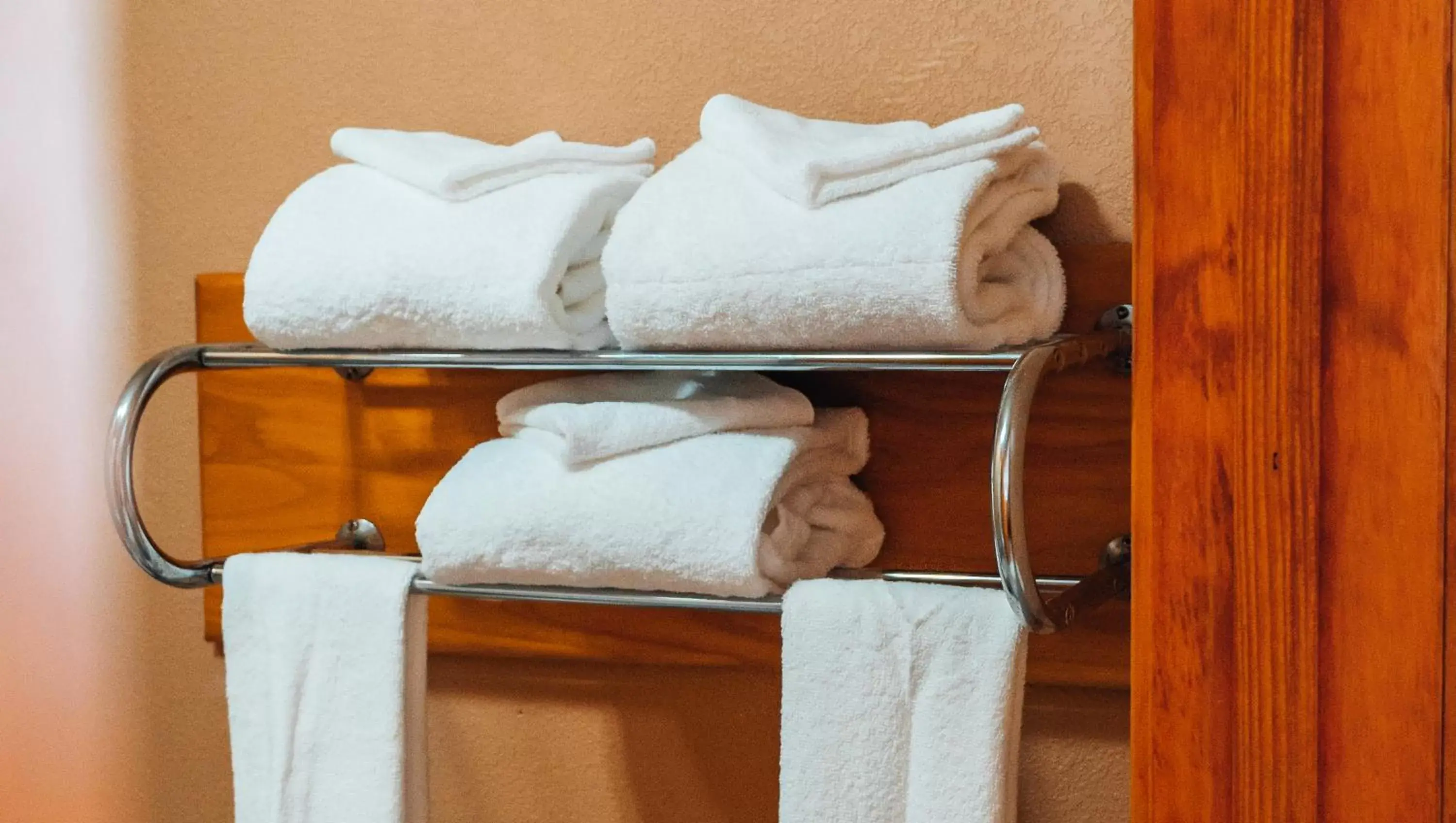 Bathroom in Quiet Corner Inn