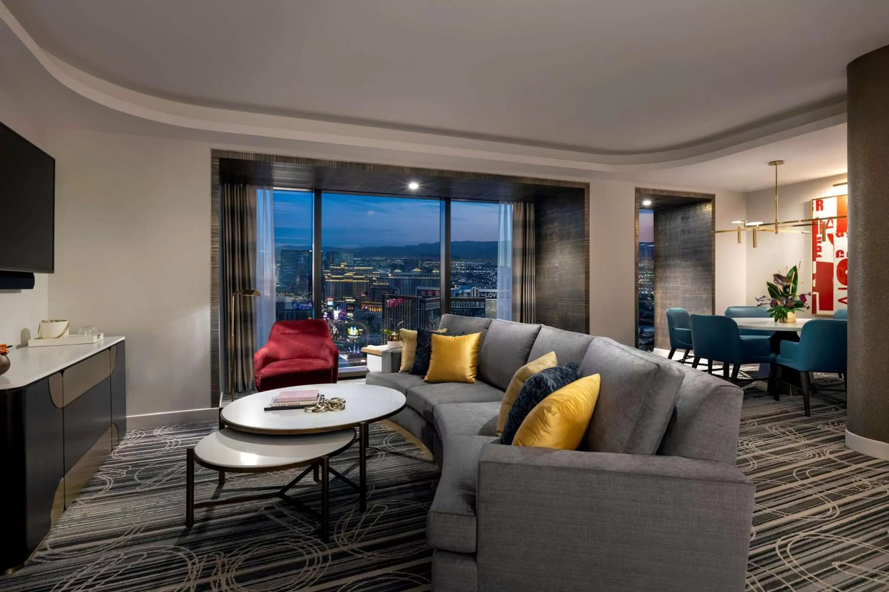 Living room, Seating Area in Conrad Las Vegas At Resorts World