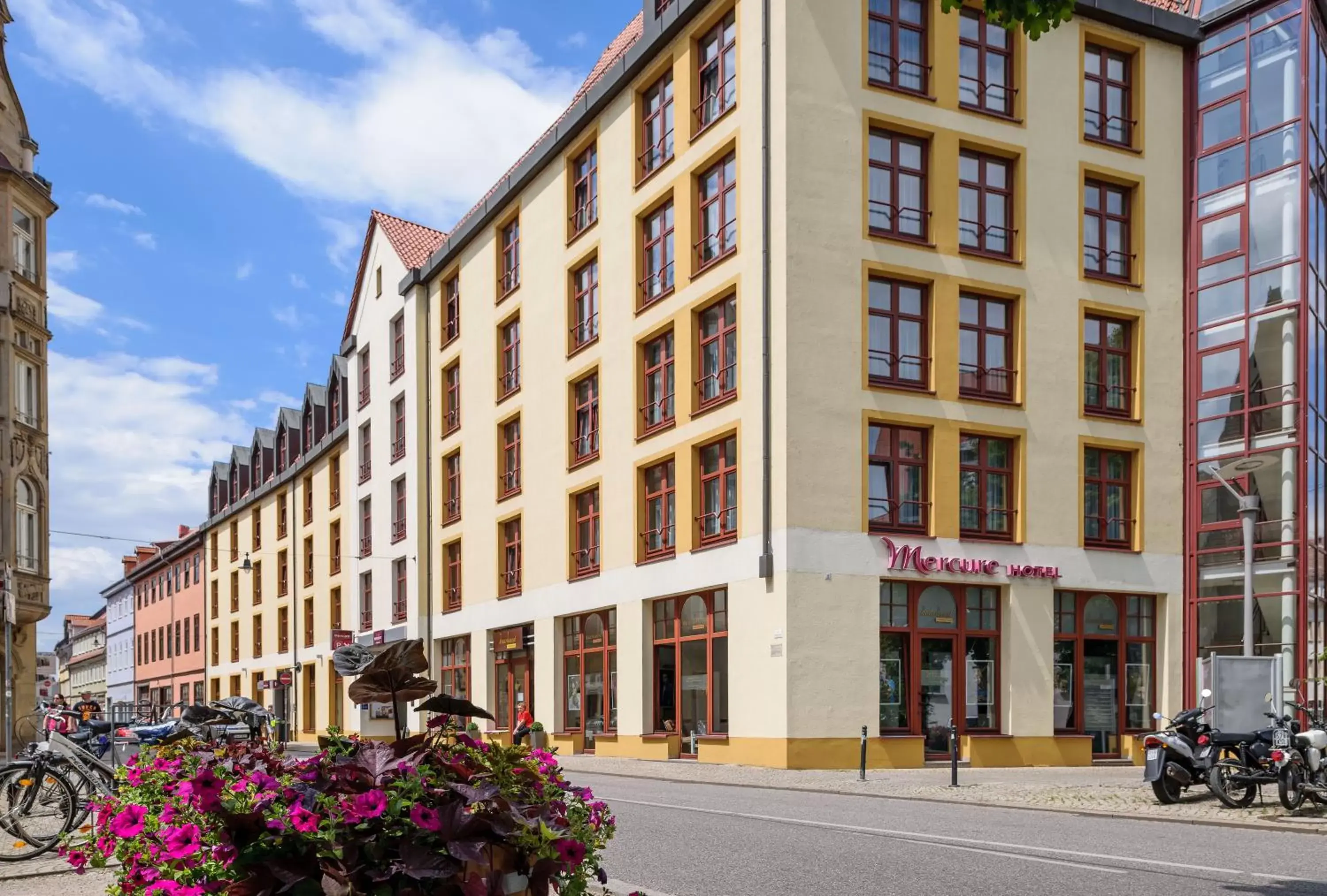 City view, Facade/Entrance in Mercure Hotel Erfurt Altstadt