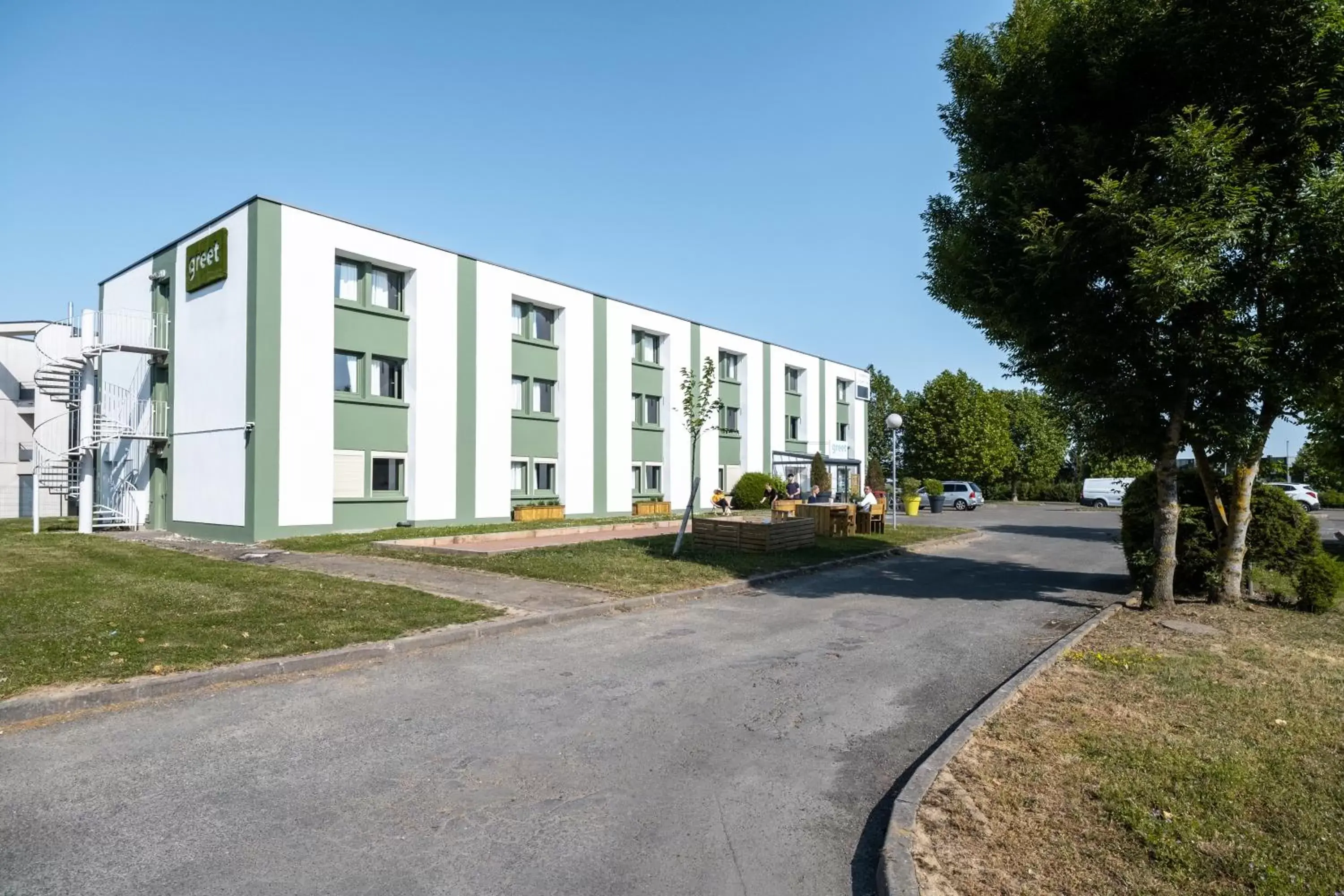 Facade/entrance, Property Building in greet Chartres Est