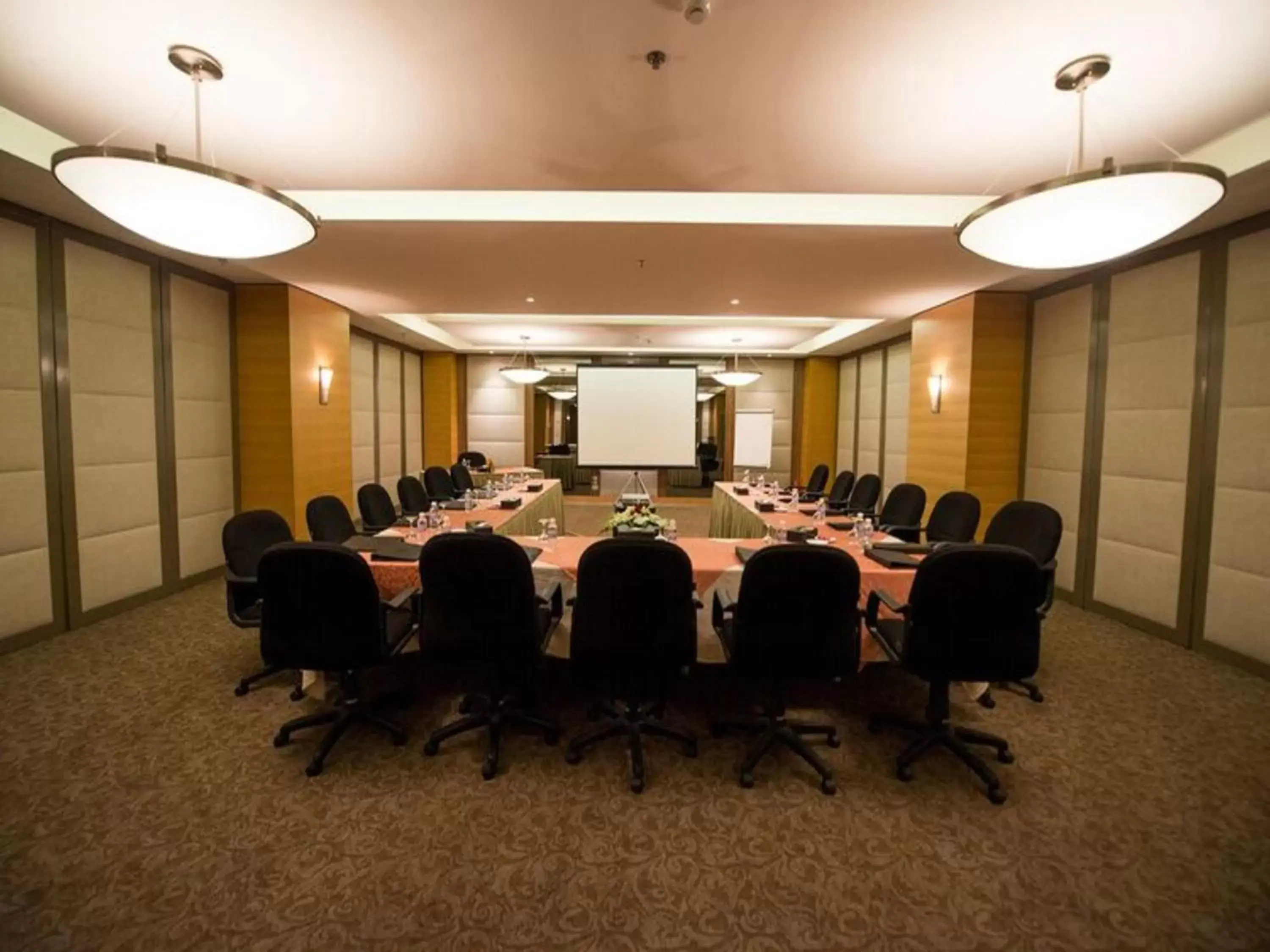 Banquet/Function facilities in Executives Hotel - Olaya