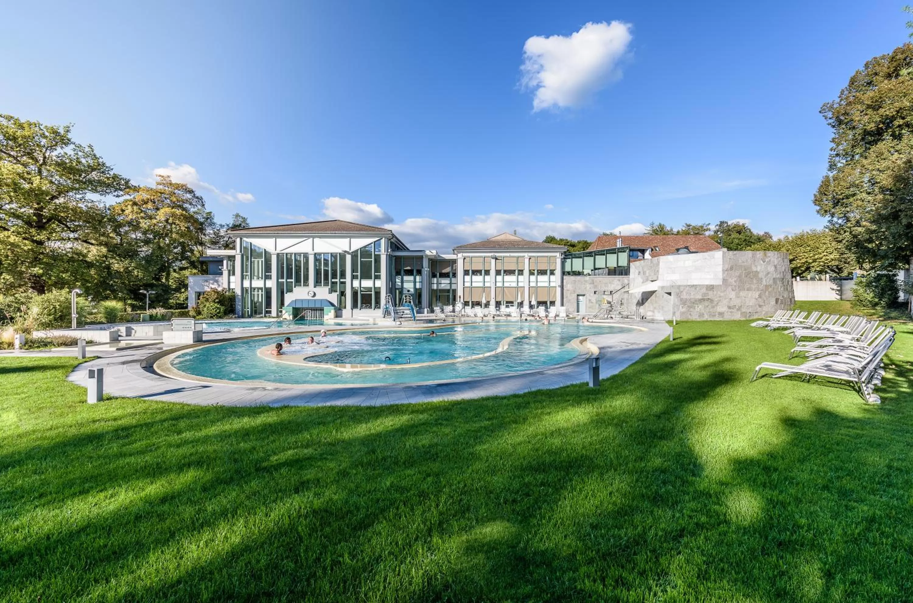 Hot Spring Bath in Kurhotel Im Park