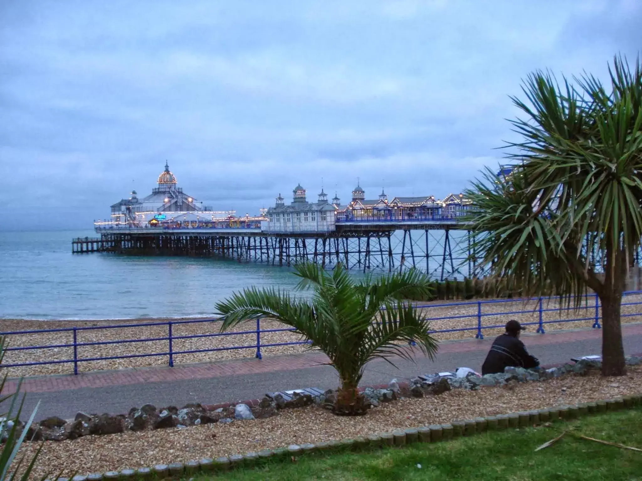 Area and facilities in Eastbourne Riviera Hotel