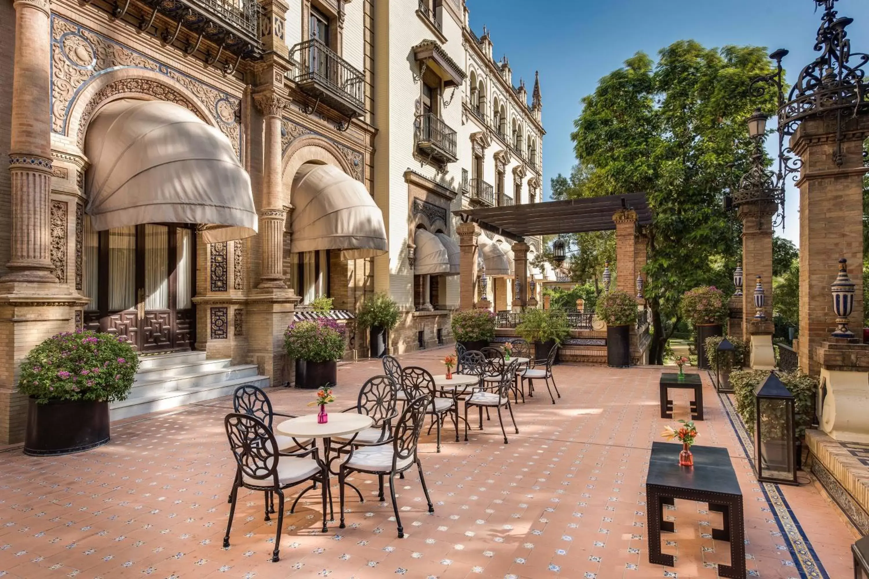 Meeting/conference room in Hotel Alfonso XIII, a Luxury Collection Hotel, Seville