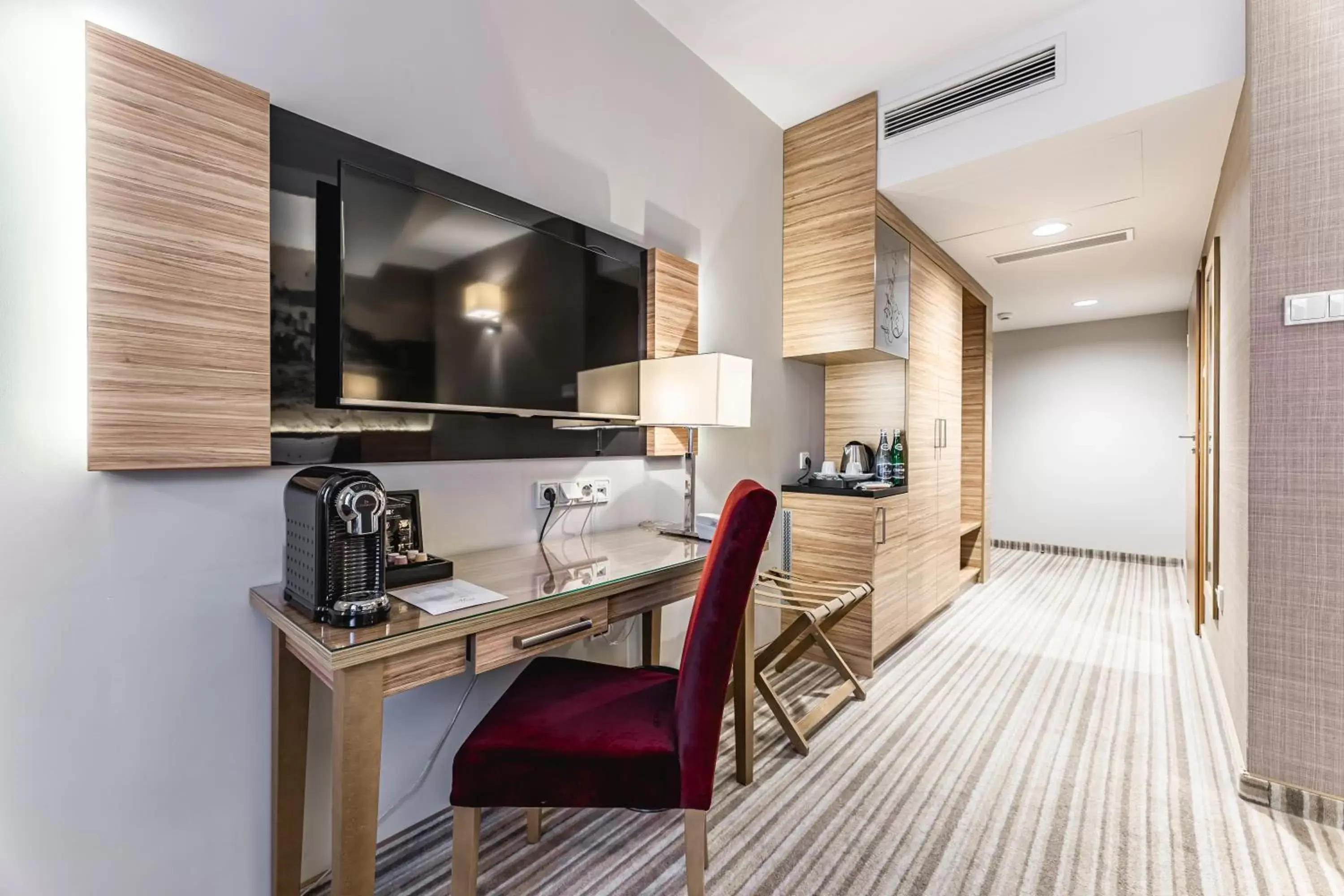 Comfort Twin Room in Hotel Wieniawski Comfort Twin Room in Hotel Wieniawski