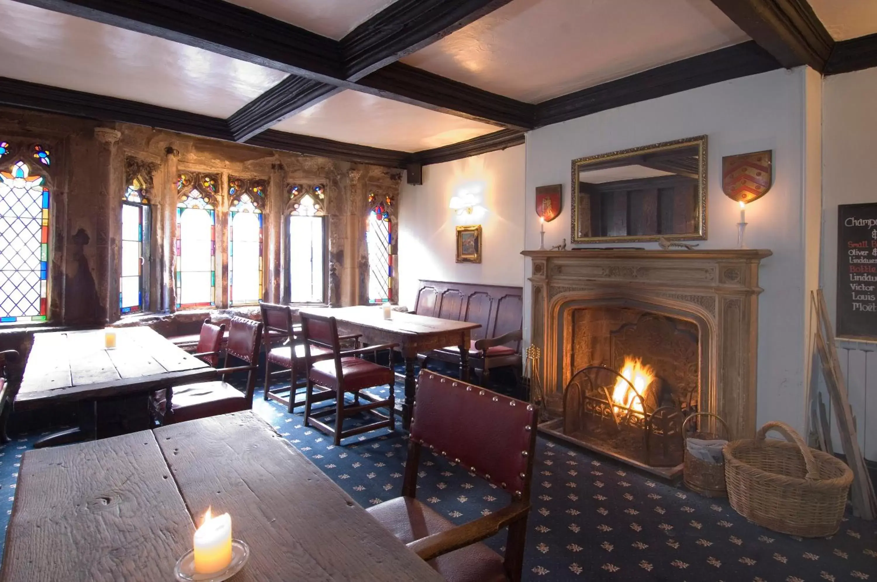 Lounge or bar in George & Pilgrims Hotel
