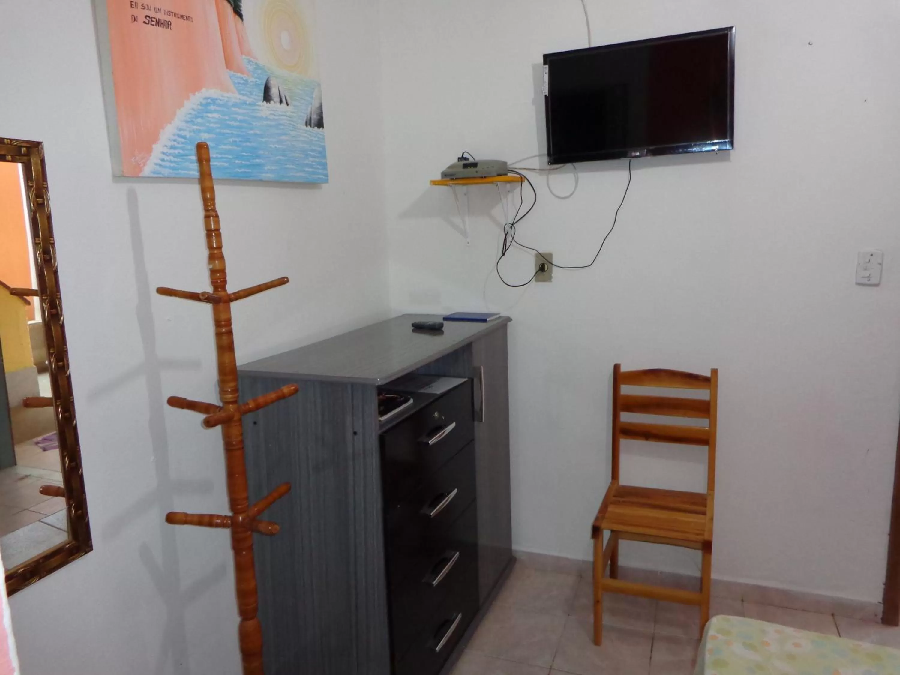 Decorative detail, TV/Entertainment Center in Pousada dos Ventos