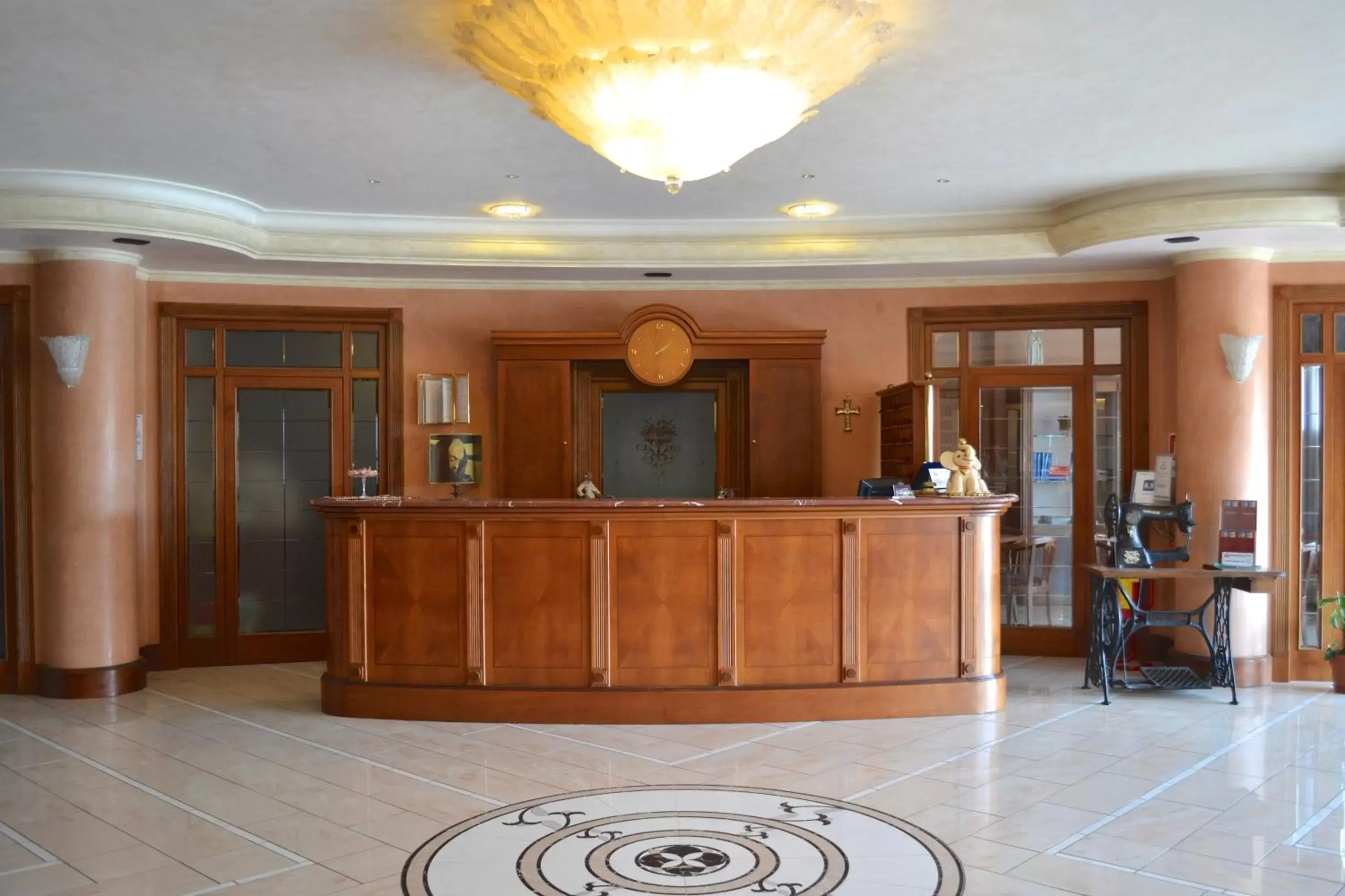 Lobby or reception, Lobby/Reception in Hotel Valle Rossa