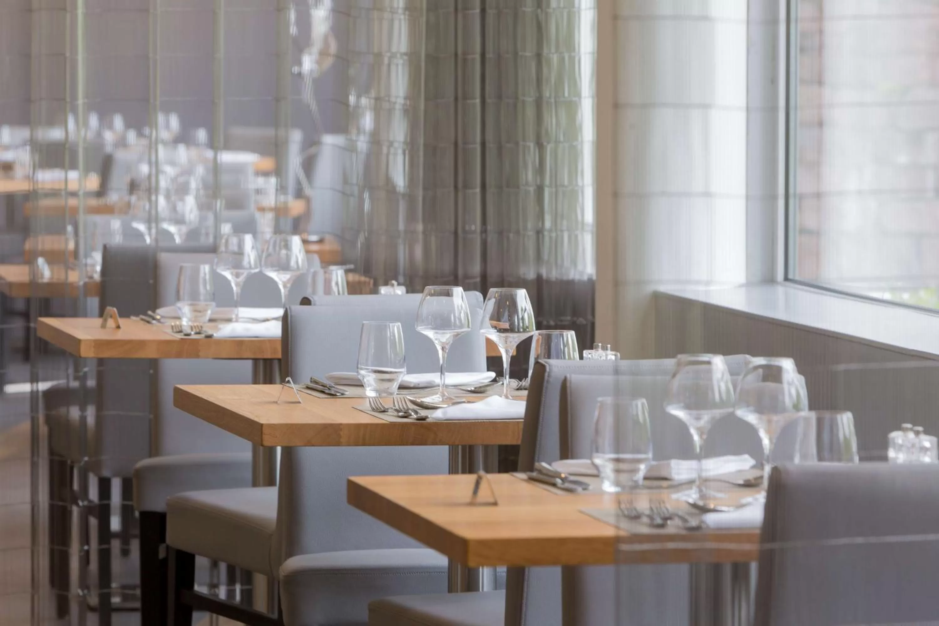 Restaurant/places to eat in Best Western Hotel Sourcéo