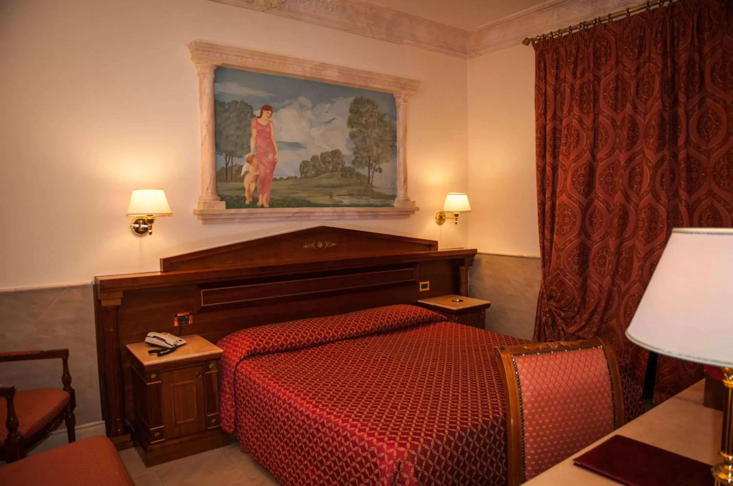 Bedroom, Bed in Hotel Palladium Palace