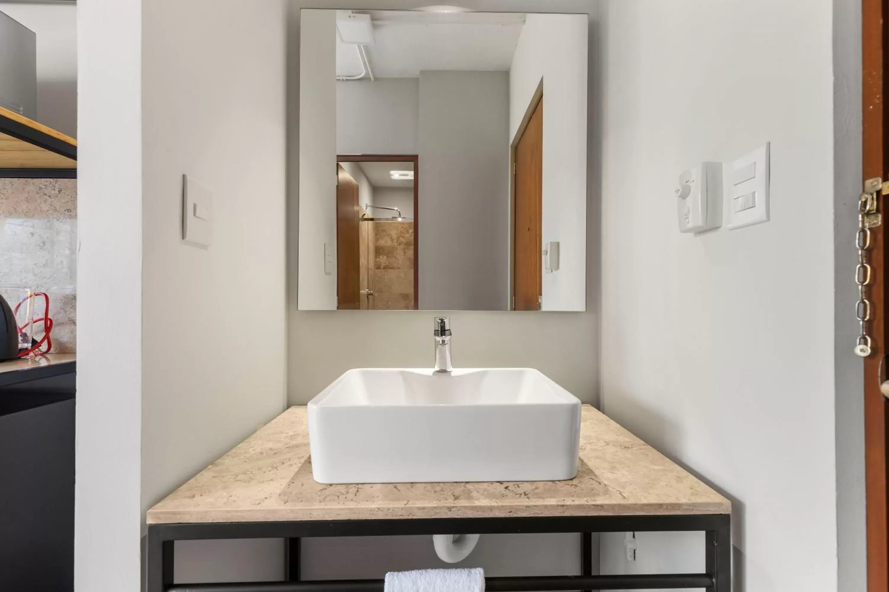 Bathroom in Suites Reforma by HomiRent