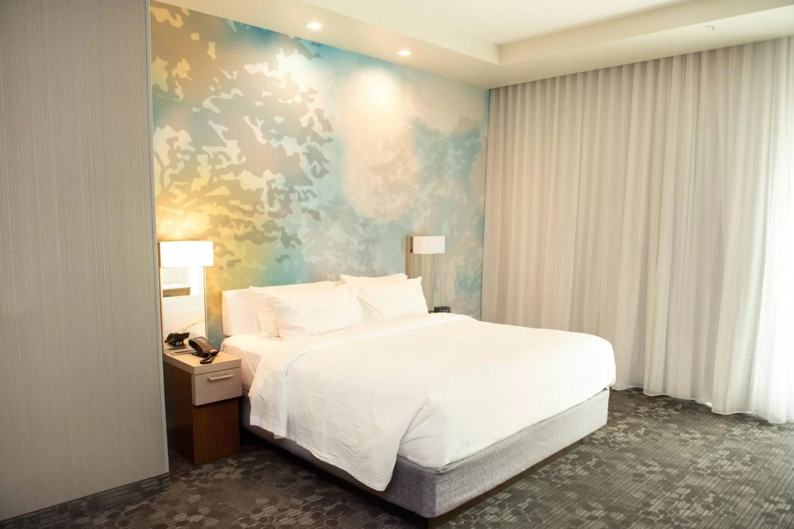 Bedroom, Bed in Courtyard by Marriott Mesa at Wrigleyville West