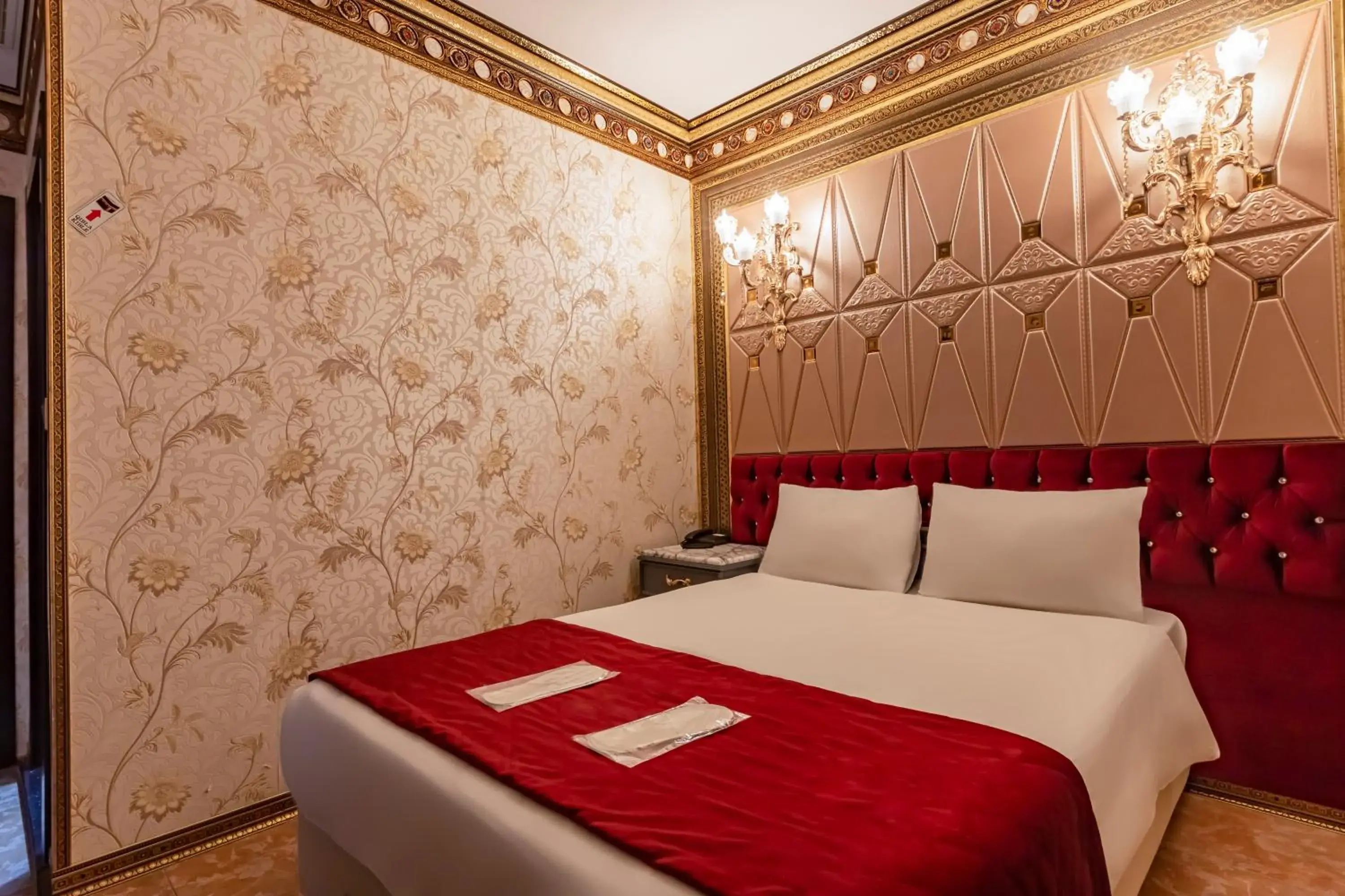 Photo of the whole room, Bed in Laleli Blue Marmaray Hotel