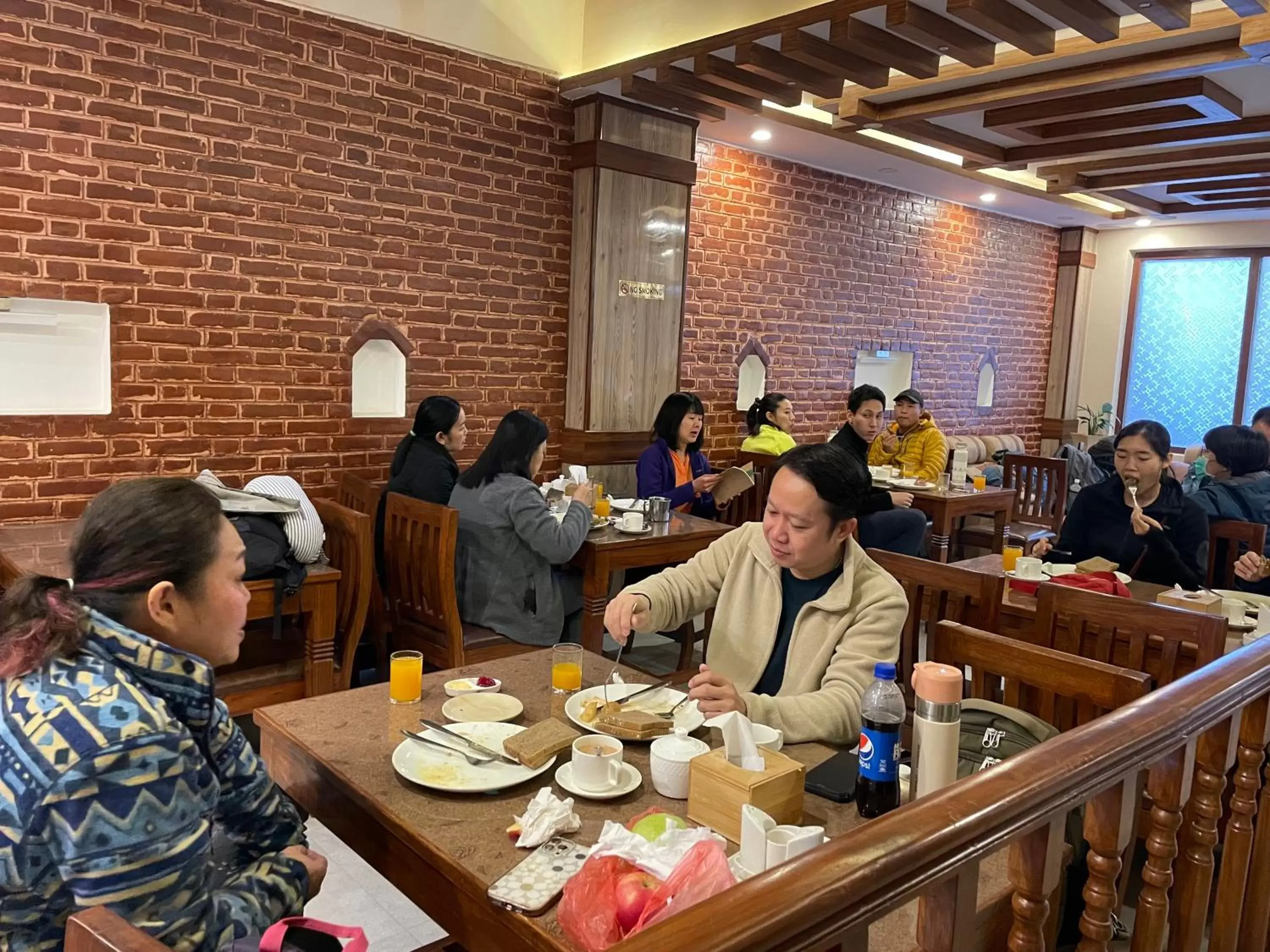 Restaurant/places to eat in Madhuban Hotel Restaurant/places to eat in Madhuban Hotel