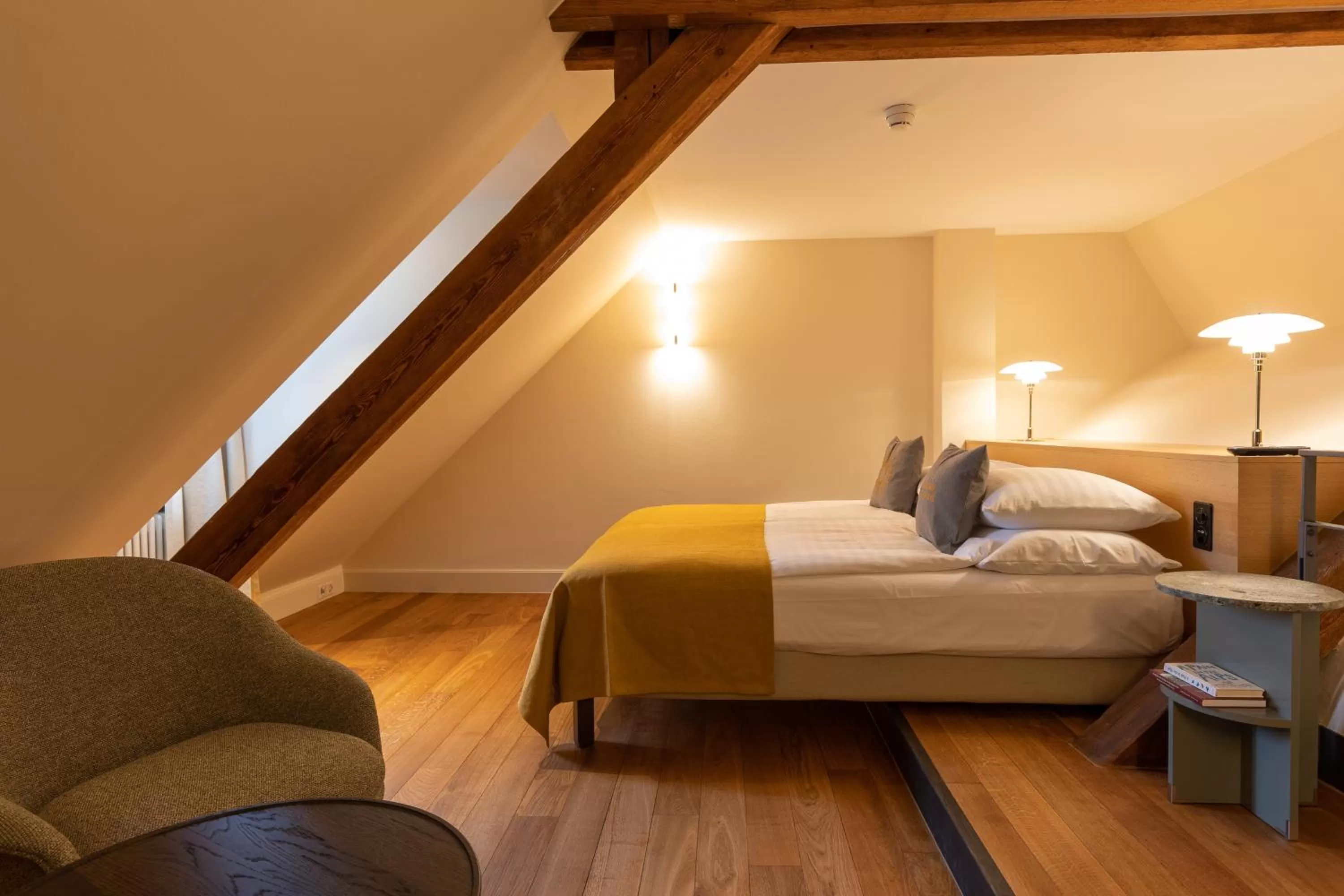 Bedroom, Bed in Boutiquehotel Sonne Küsnacht - Zürich