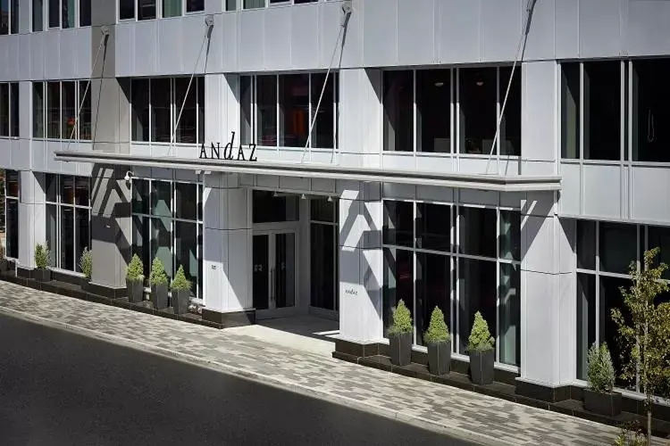 Lobby or reception, Property Building in Andaz Ottawa Byward Market-a concept by Hyatt