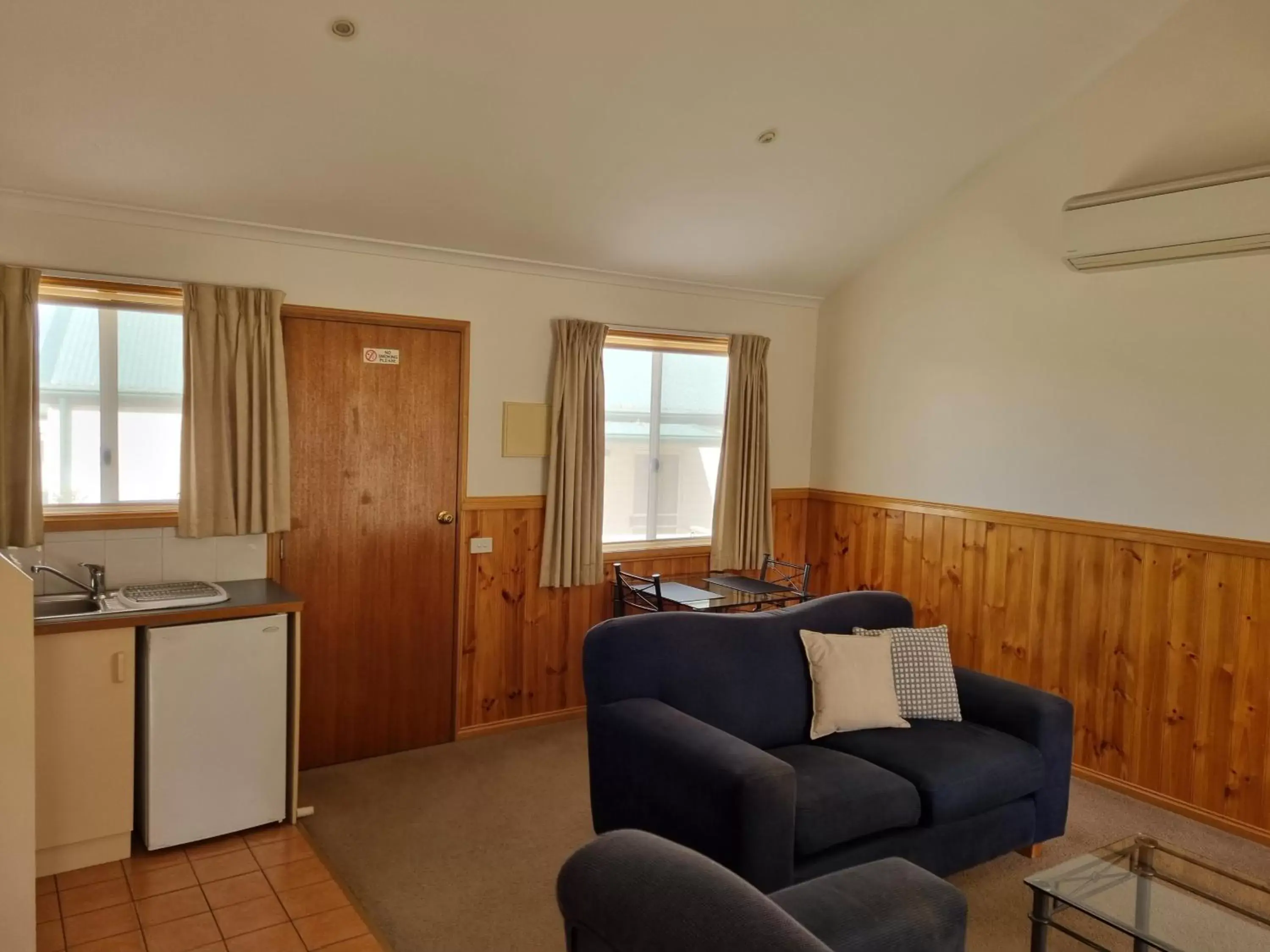 Living room, Seating Area in Golden Heritage Accommodation