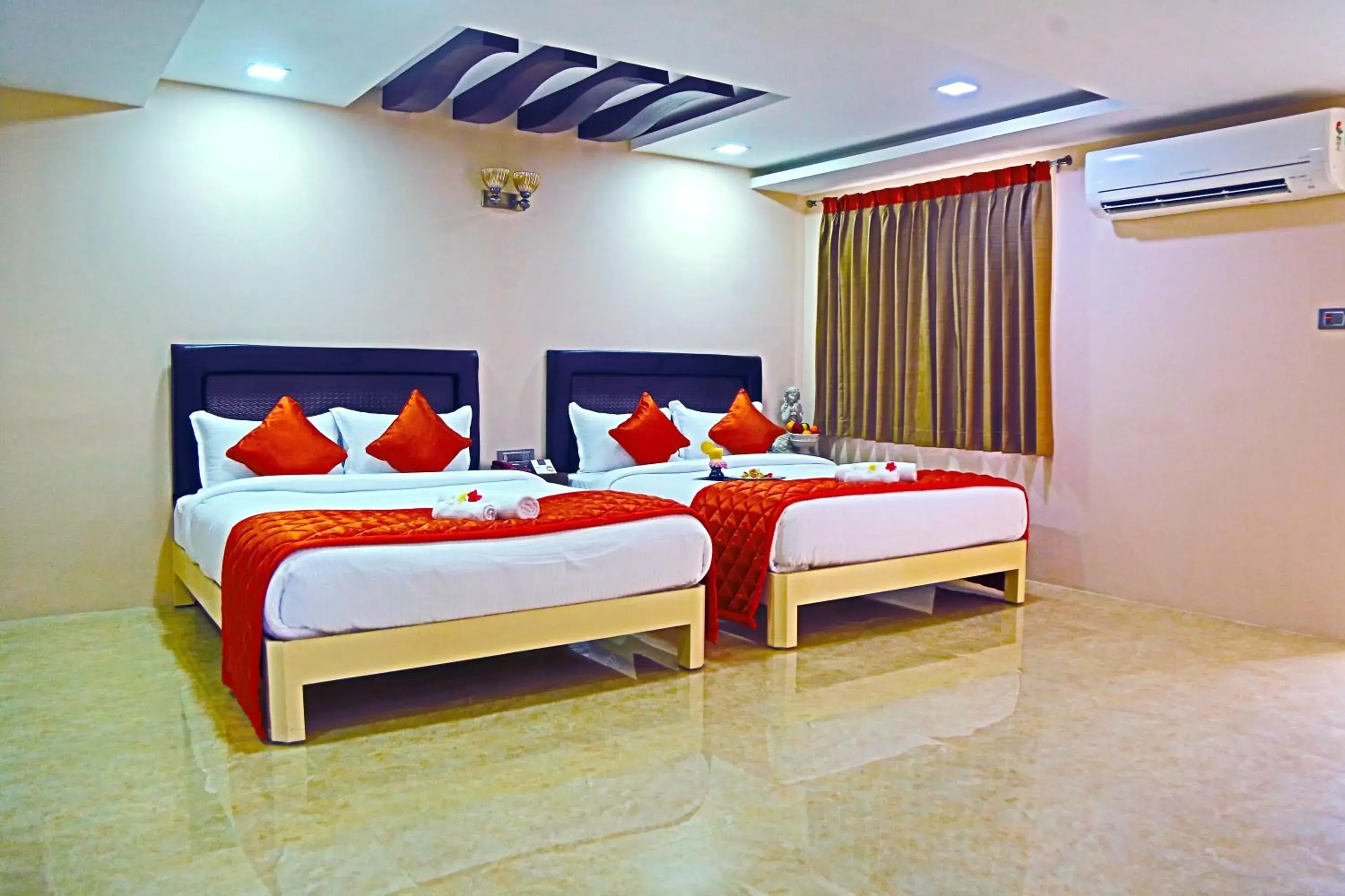 Photo of the whole room, Bed in Athena Hotel