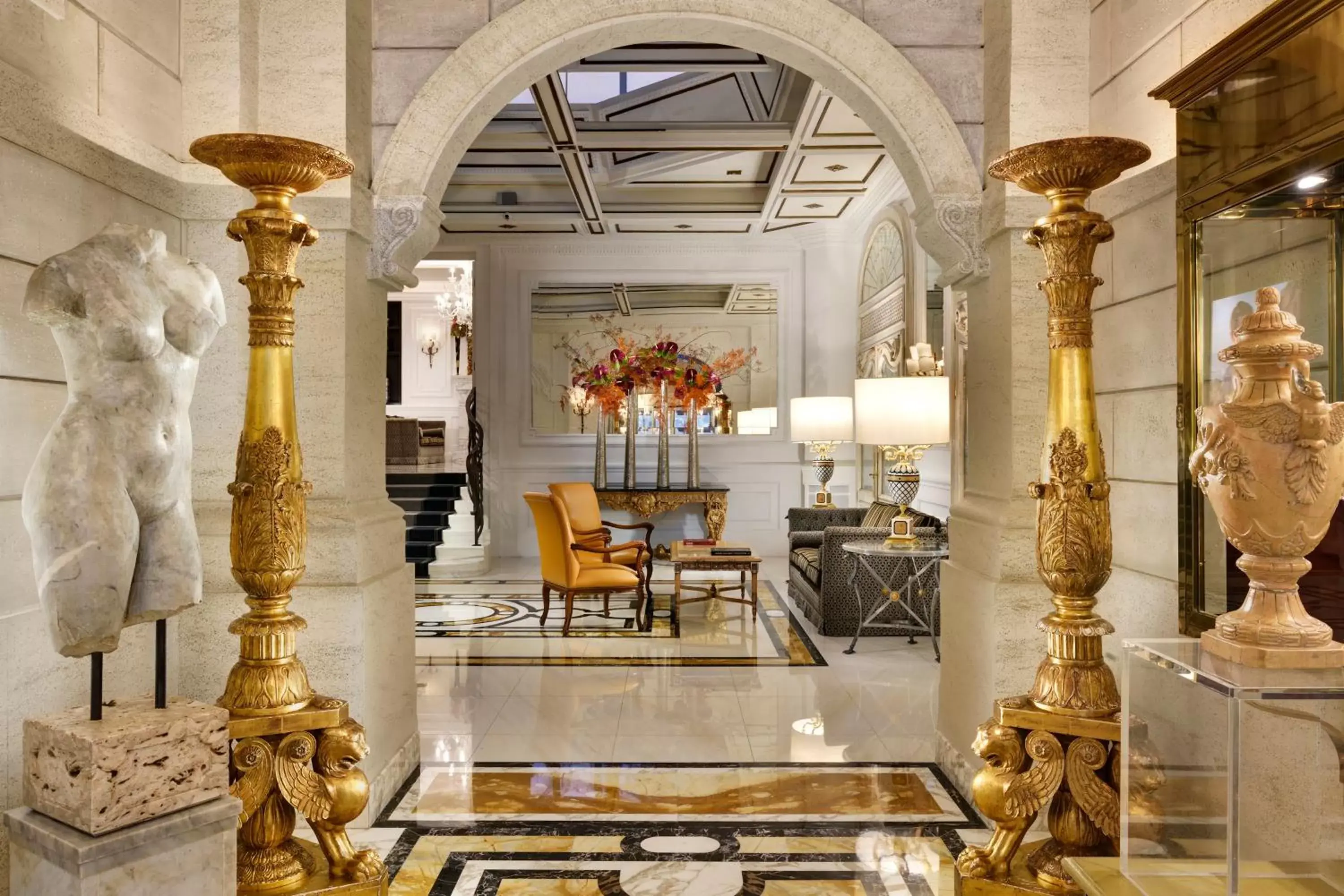 Lobby or reception in Hotel Splendide Royal - The Leading Hotels of the World Lobby or reception in Hotel Splendide Royal - The Leading Hotels of the World