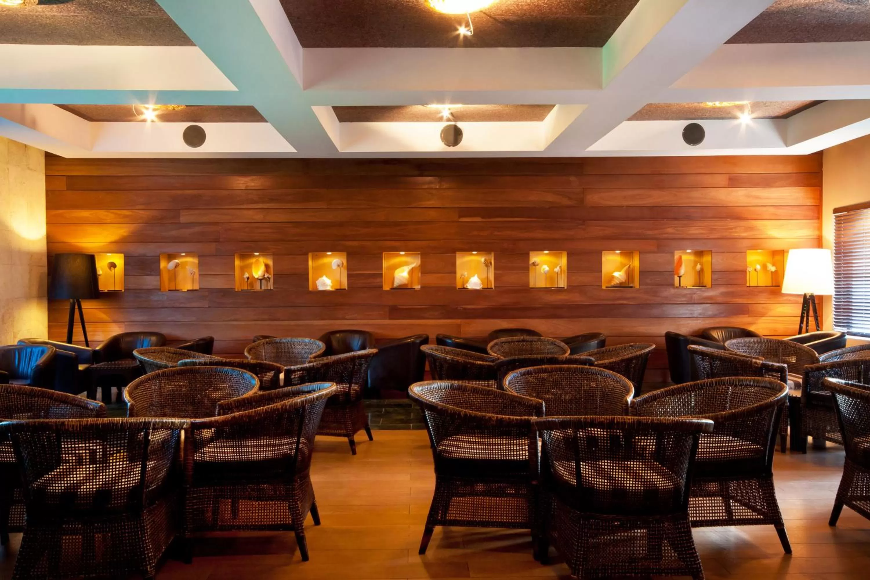 Lounge or bar in Catalonia Royal Bavaro - All Inclusive - Adults Only