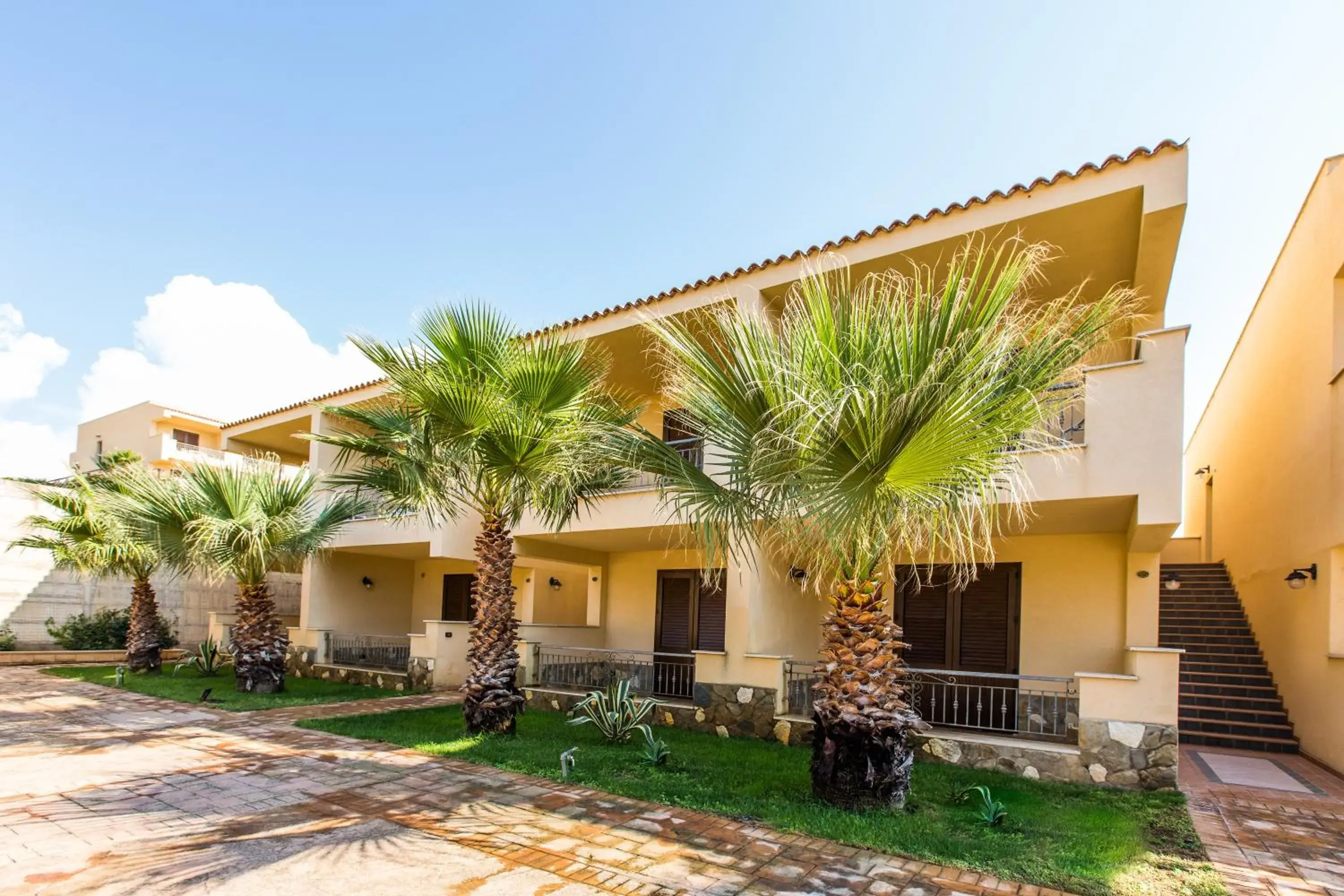 Facade/entrance, Property Building in Triscinamare Hotel Residence