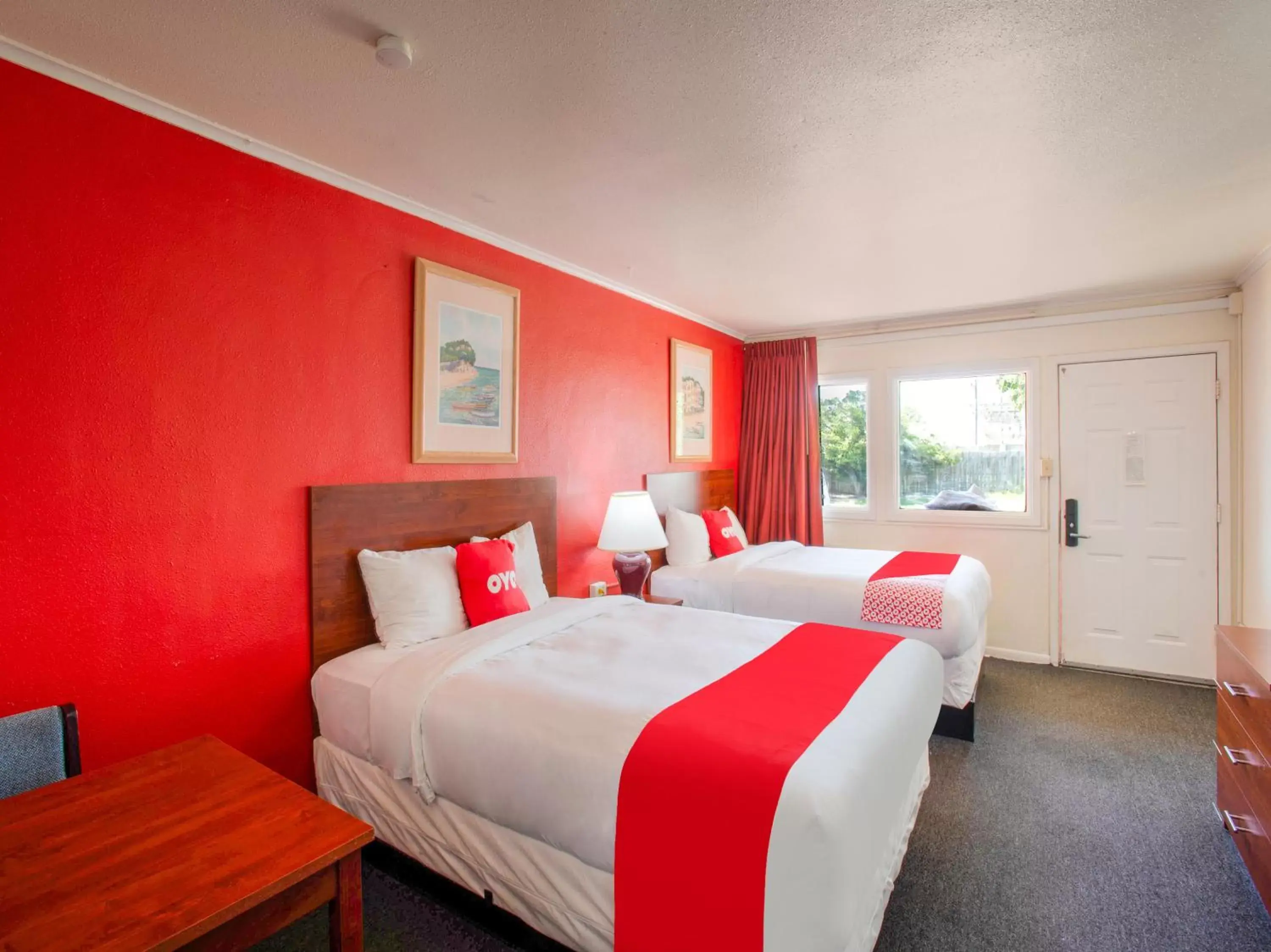 Bedroom, Bed in Capital O Padre Island Corpus Christi