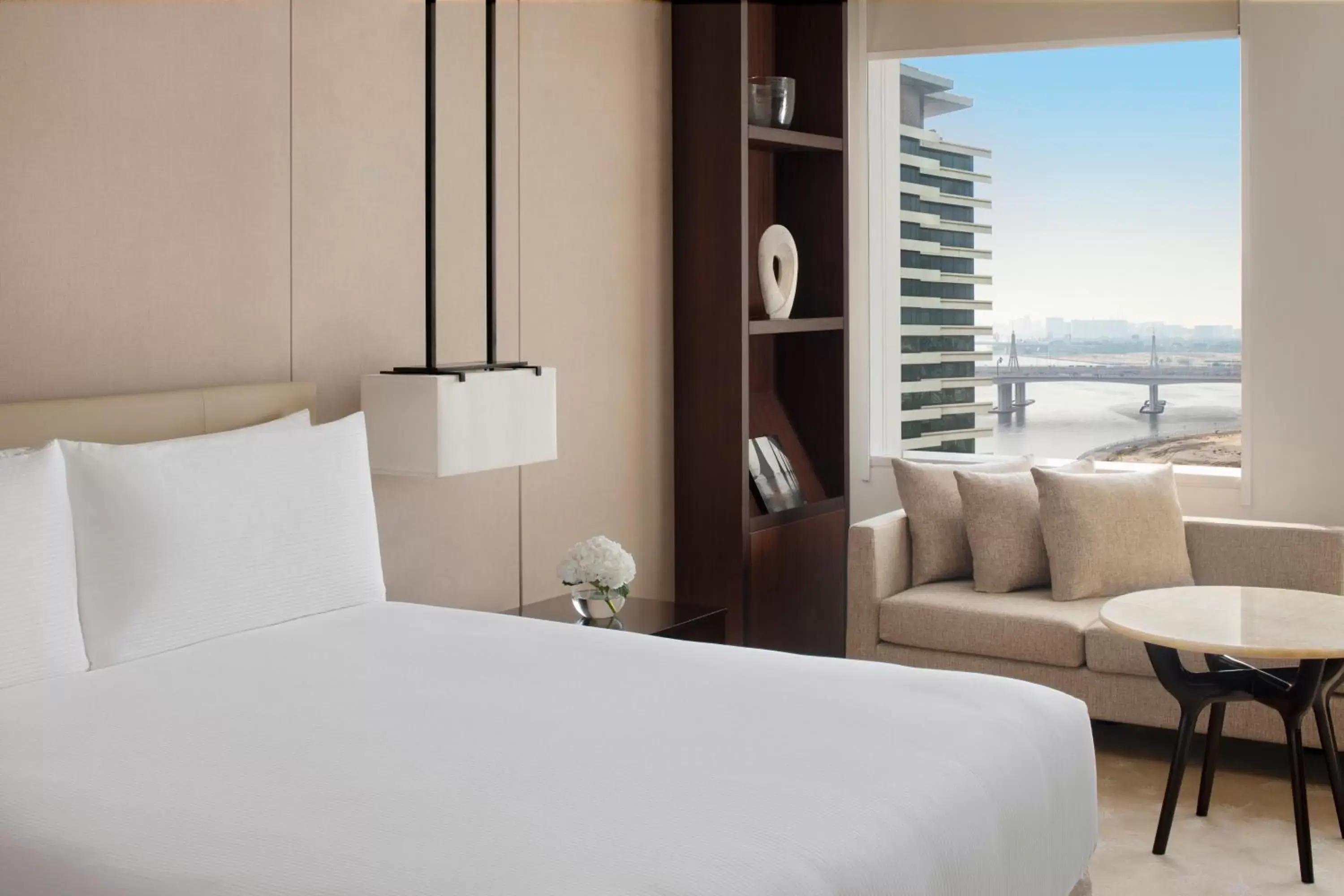 Bedroom, Bed in InterContinental Dubai Festival City, an IHG Hotel