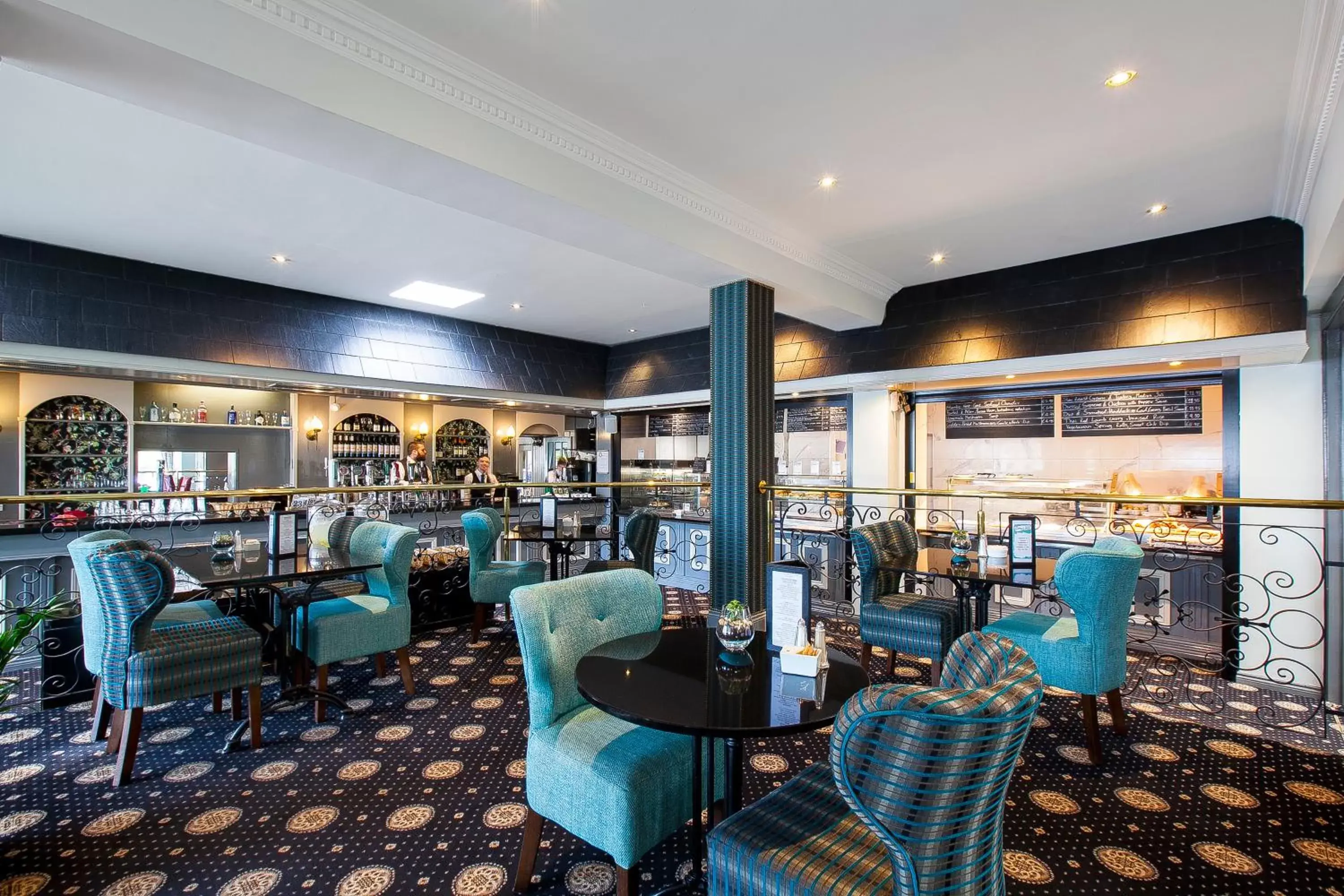 Lounge or bar, Restaurant/Places to Eat in Flannery's Hotel