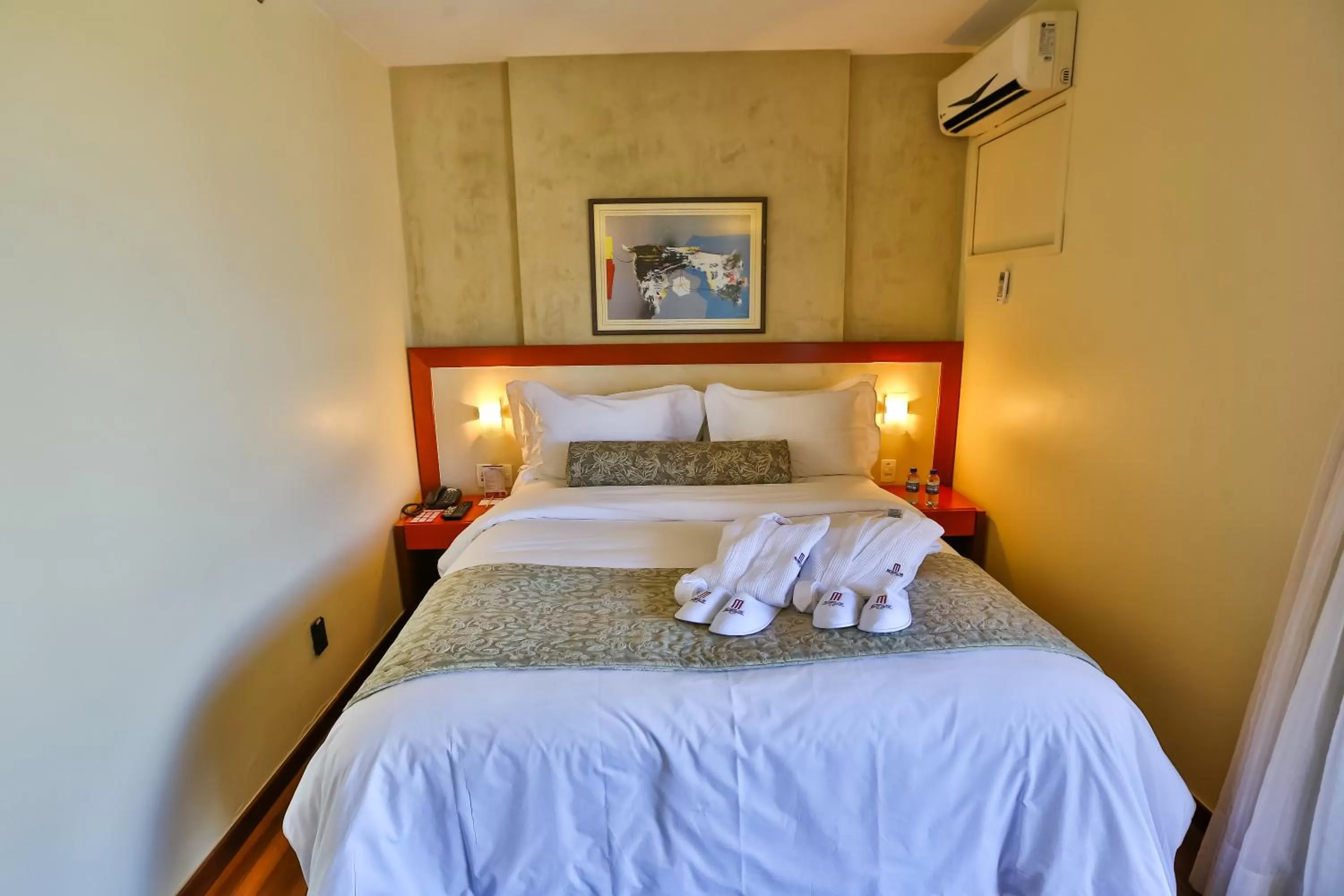 Bed in Metropolitan Hotel Brasília