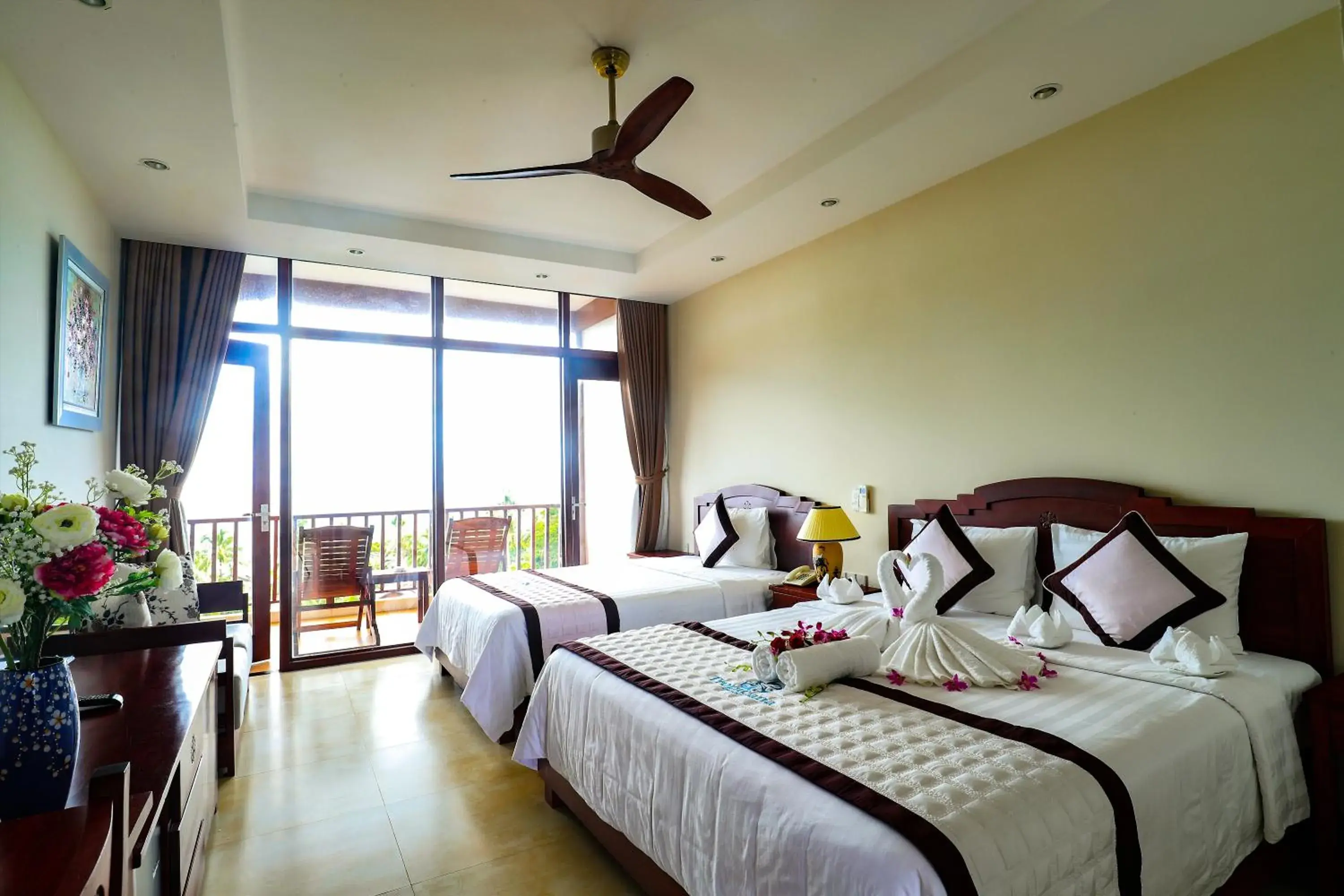 Photo of the whole room, Room Photo in Tropicana Resort Phu Quoc