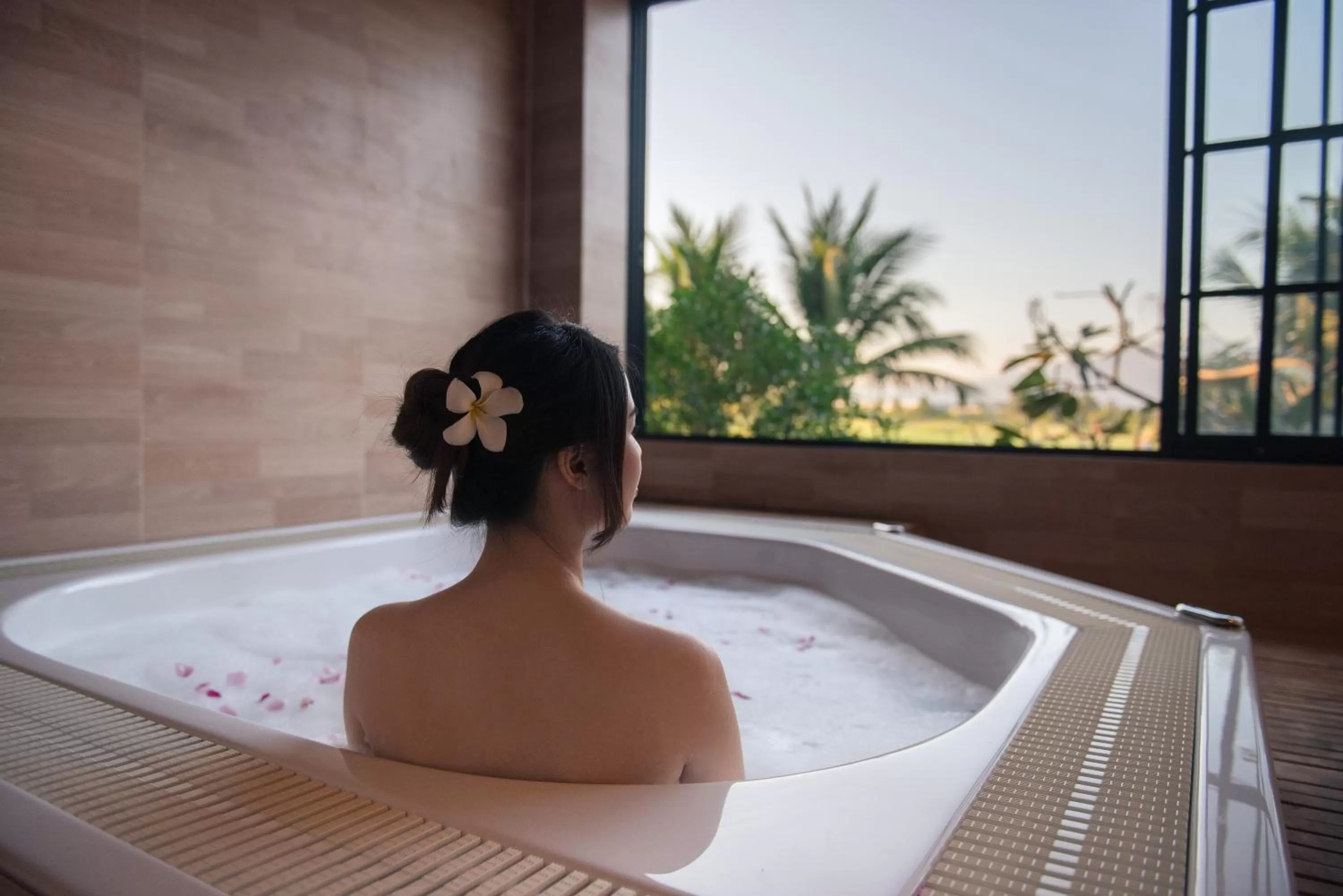 Spa and wellness centre/facilities in North Hill City Resort