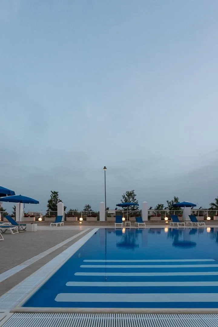 Club Azzurro Hotel & Resort