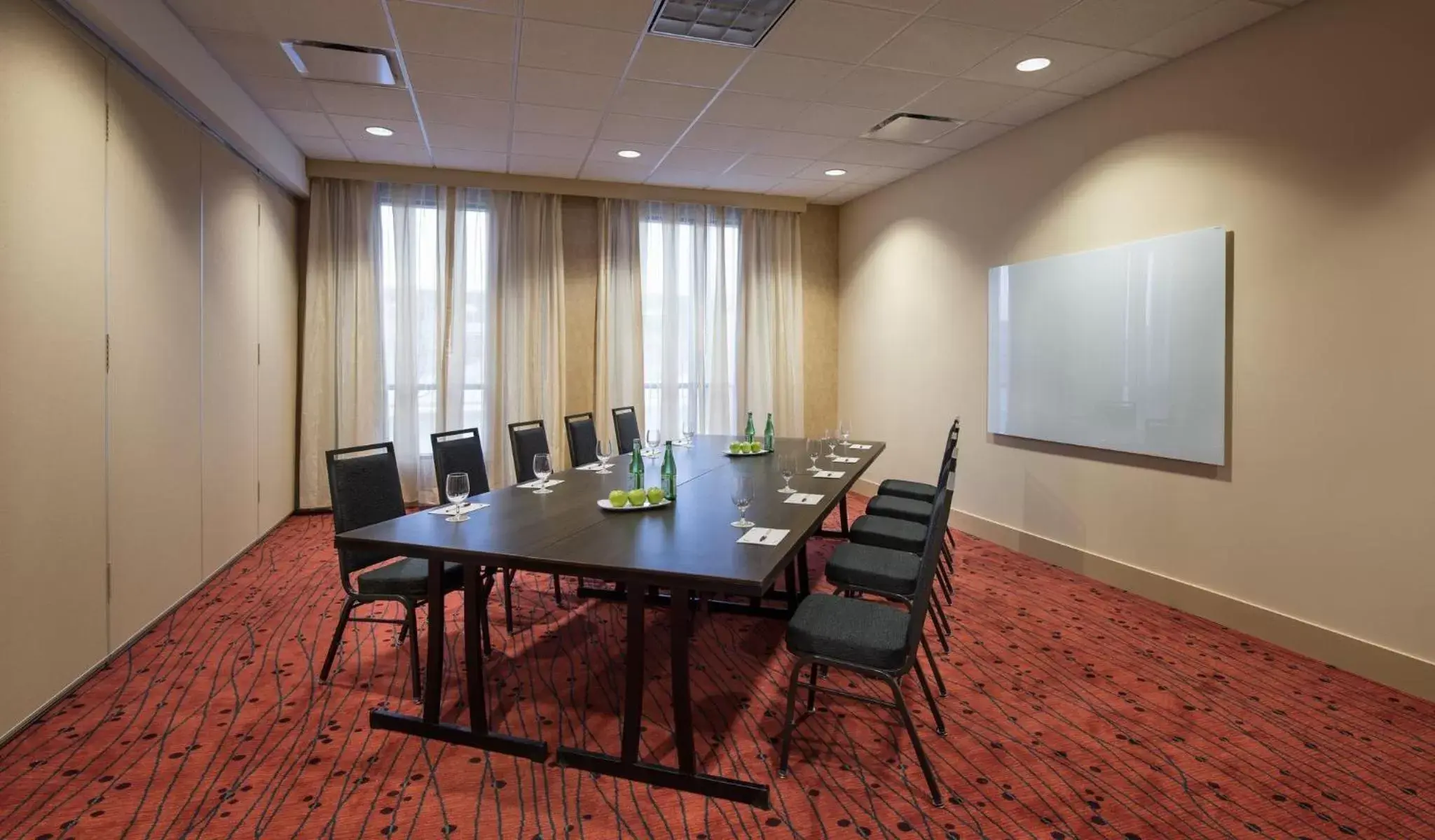 Meeting/conference room in Residence Inn by Marriott Calgary South