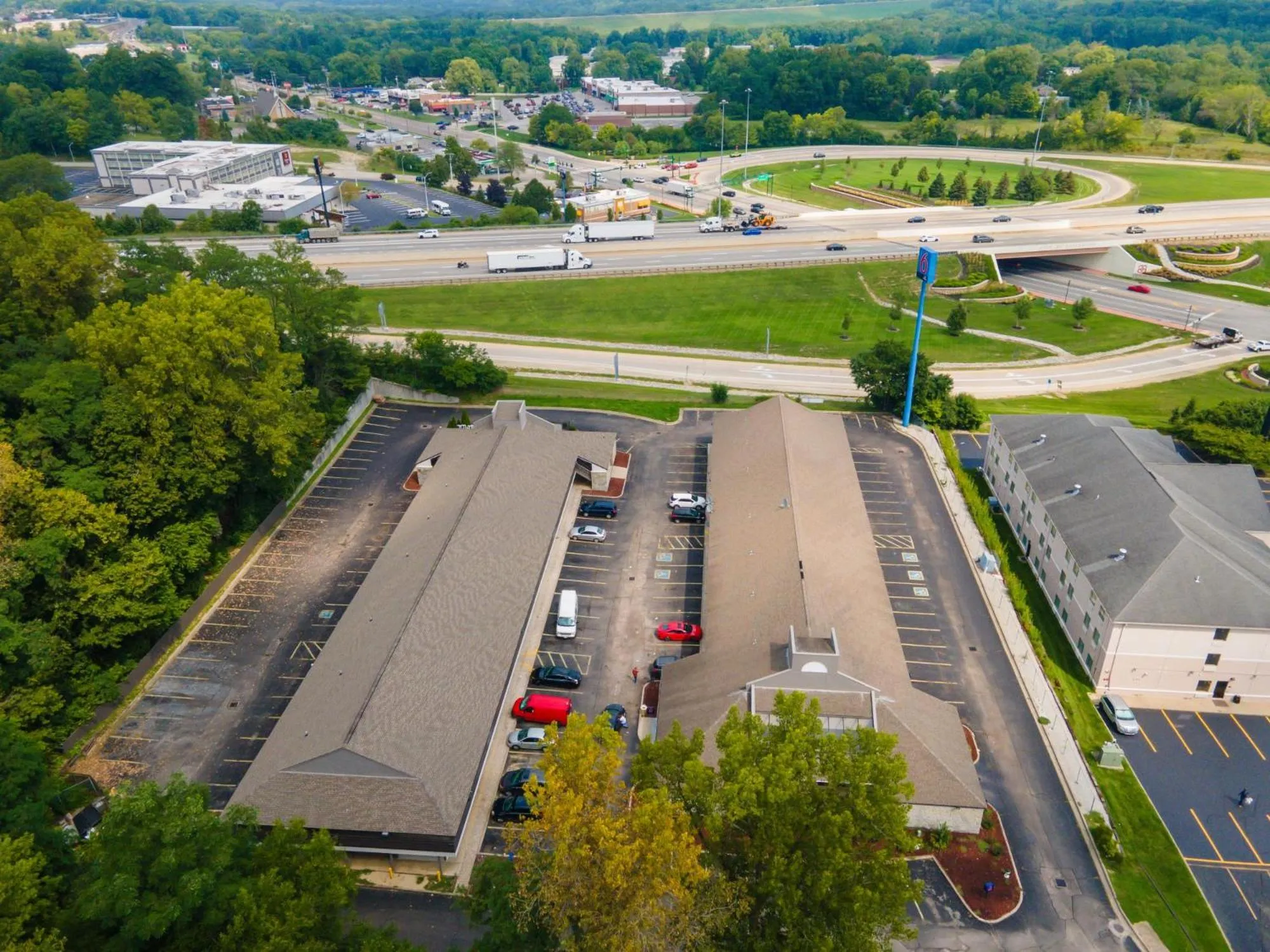 Property building in Motel 6-Dayton, OH - Englewood