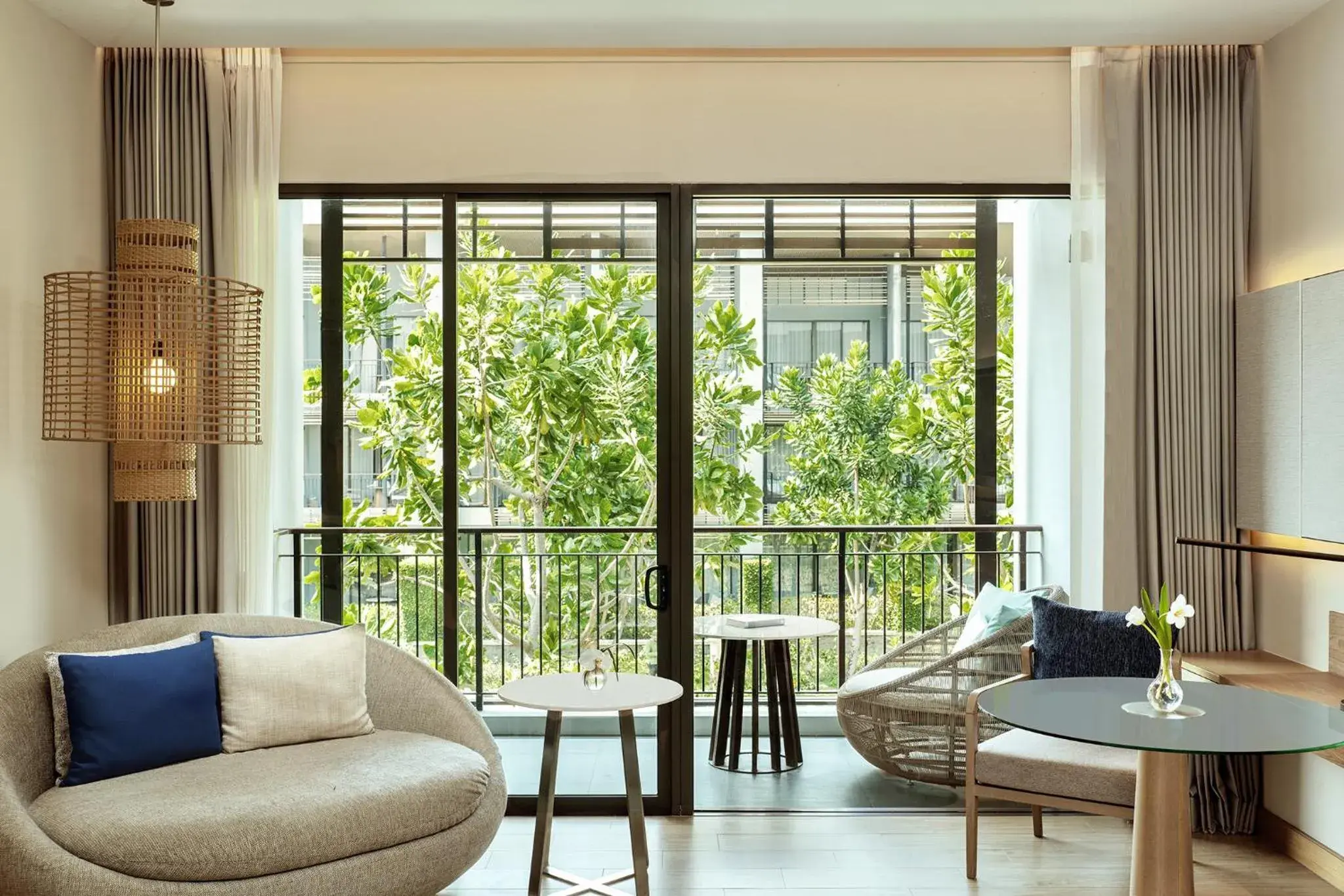 Guest Room with Balcony and Resort in Renaissance Pattaya Resort & Spa Guest Room with Balcony and Resort in Renaissance Pattaya Resort & Spa