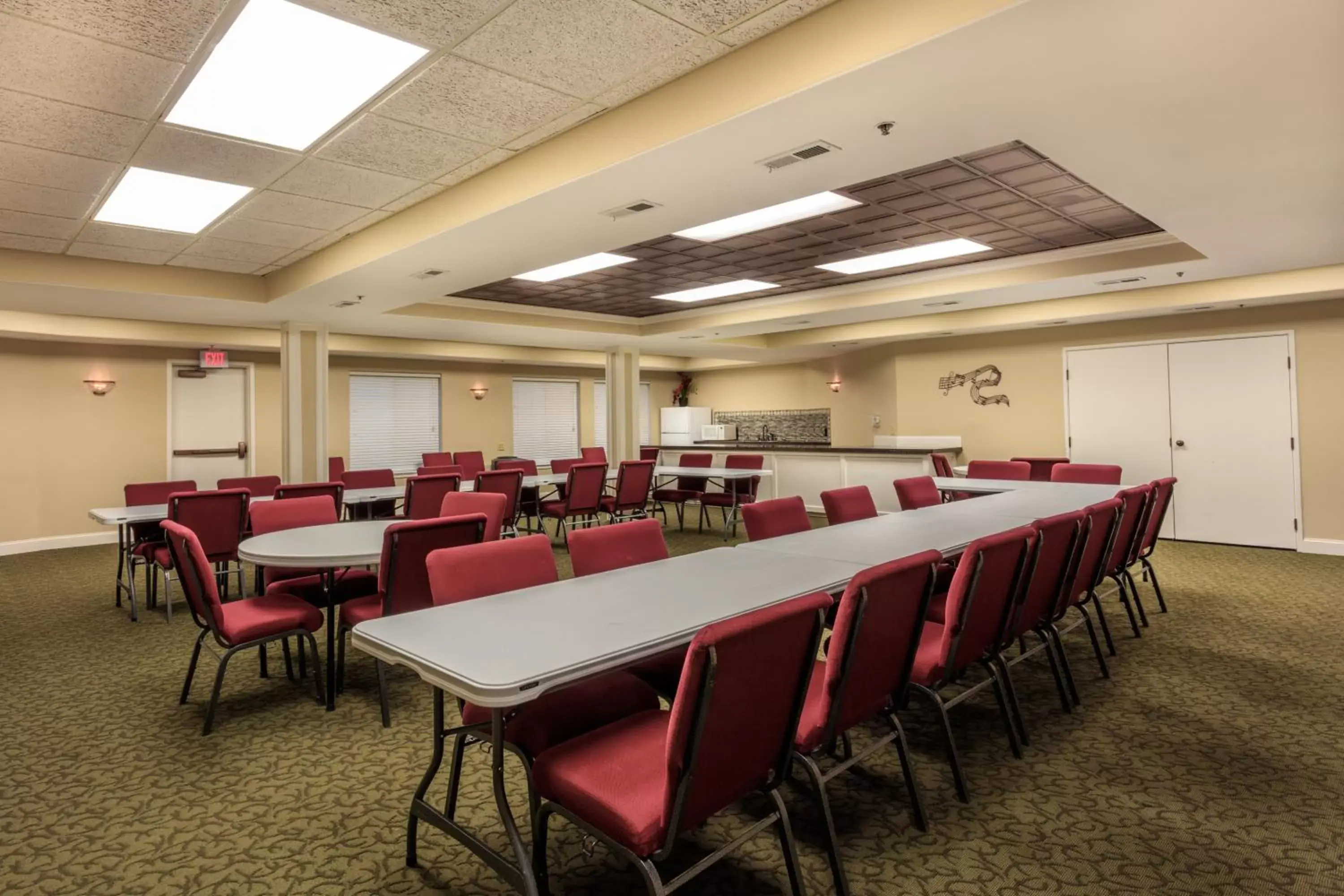 Business facilities, Business Area/Conference Room in Branson Towers Hotel