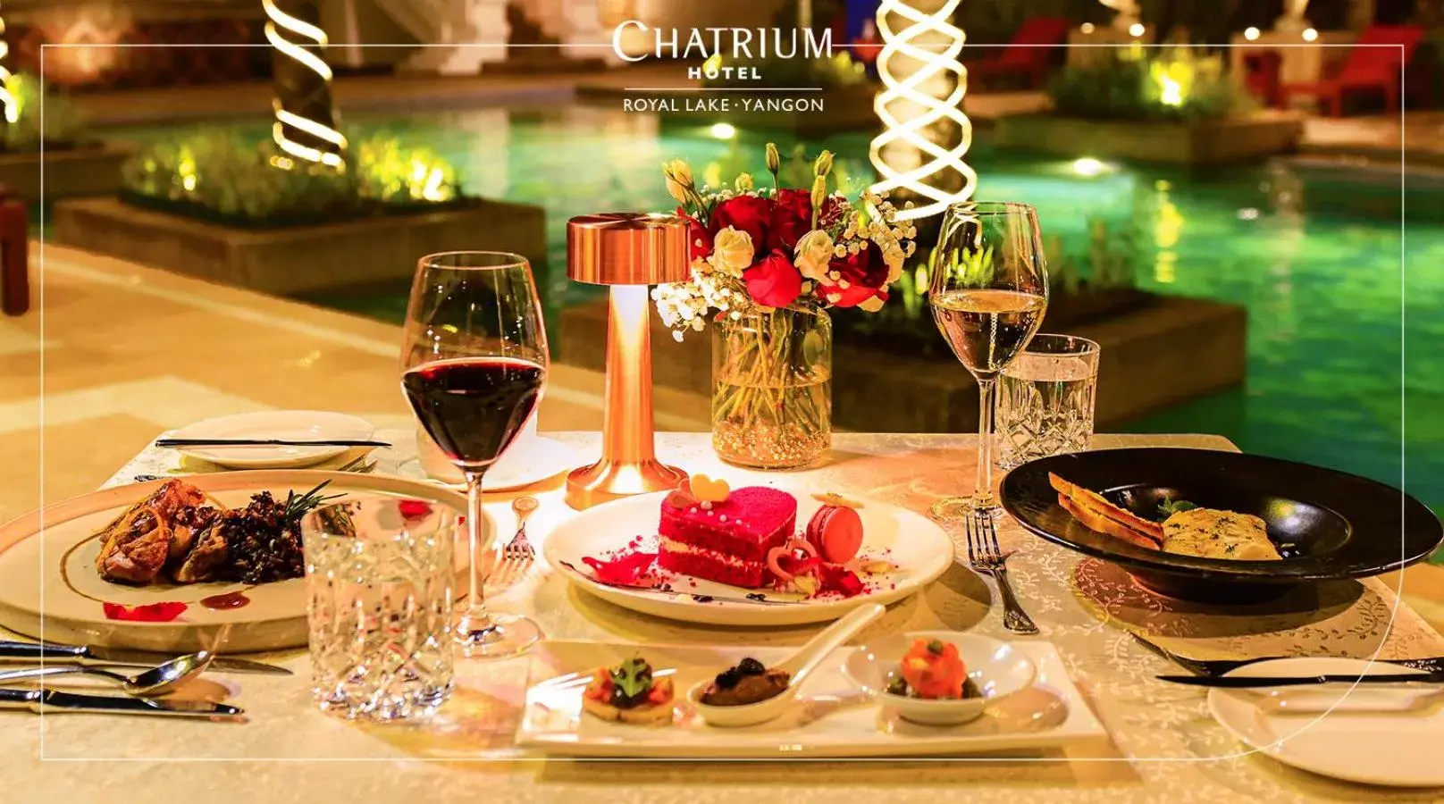 Restaurant/places to eat in Chatrium Hotel Royal Lake Yangon